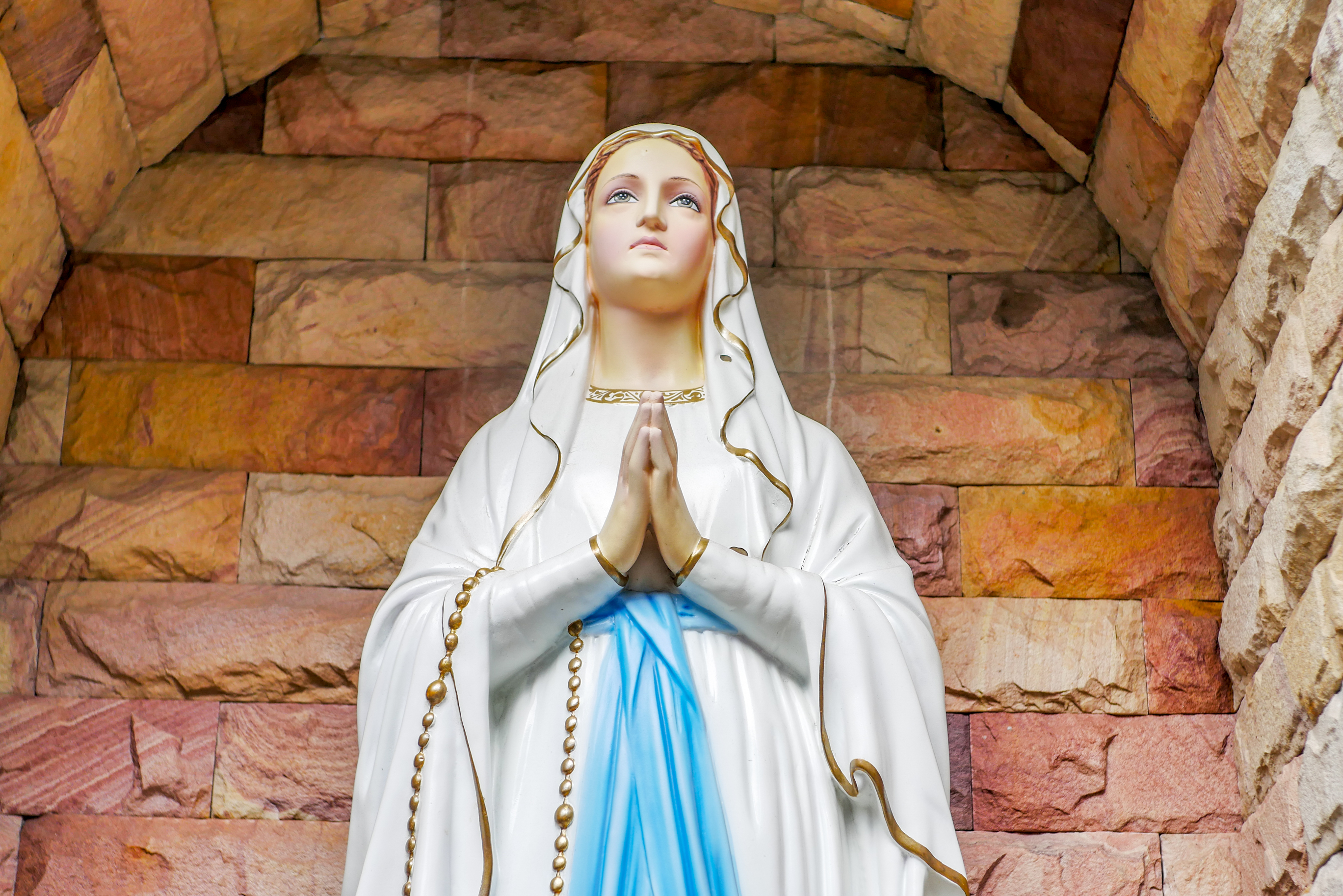 The Great Debate: Do Catholics Worship Mary and Statues? (Special Podcast Highlight)