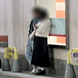「こっちも仕事で立ってる」 大阪の繁華街で売春する女性たち #1412