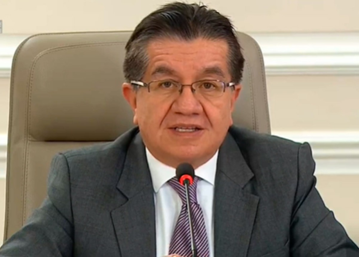 Ministro de Salud Fernando Ruíz habla de la llegada de vacunas a Colombia