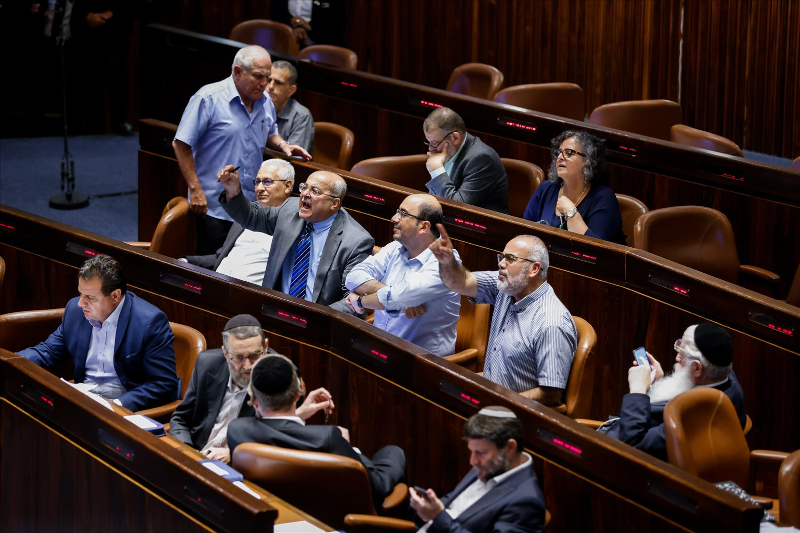 איך ישפיע הפיצול ברשימה המשותפת על מערכת הבחירות?