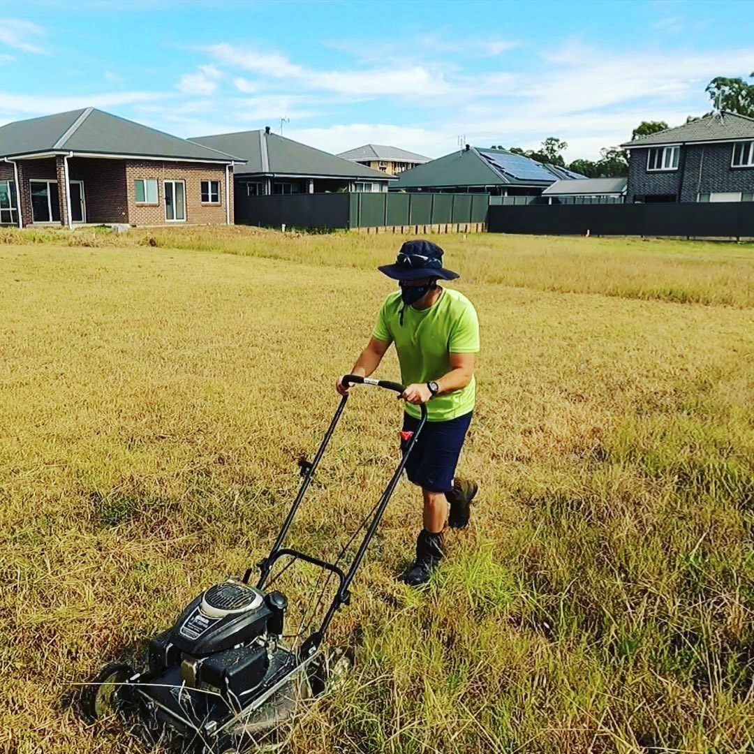 Mowing Western Sydney Lawns for Free  – Tim the Lawnmower Man