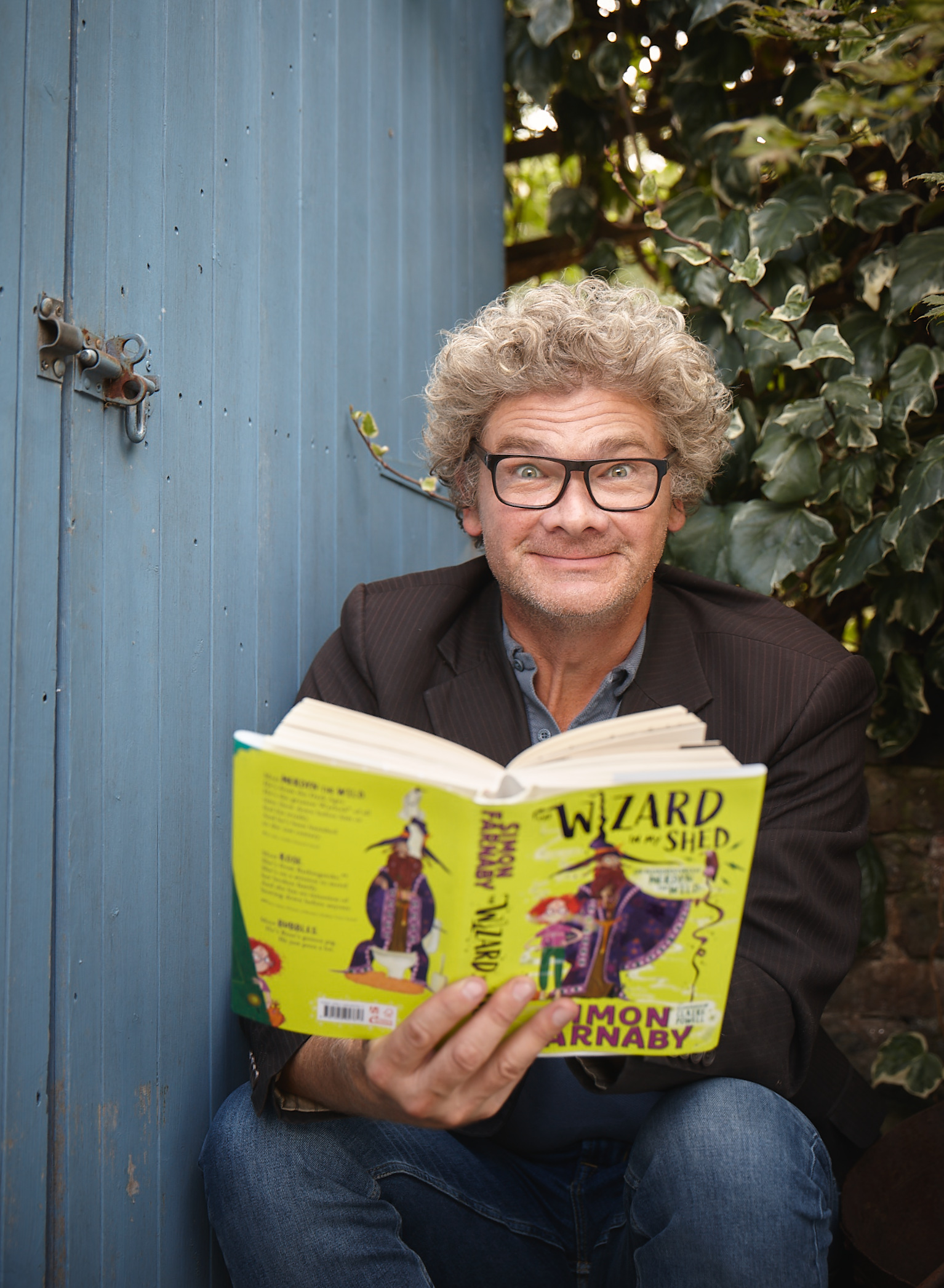 Simon Farnaby, Actor and Author of 'The Wizard in My Shed' Chats with Bex!