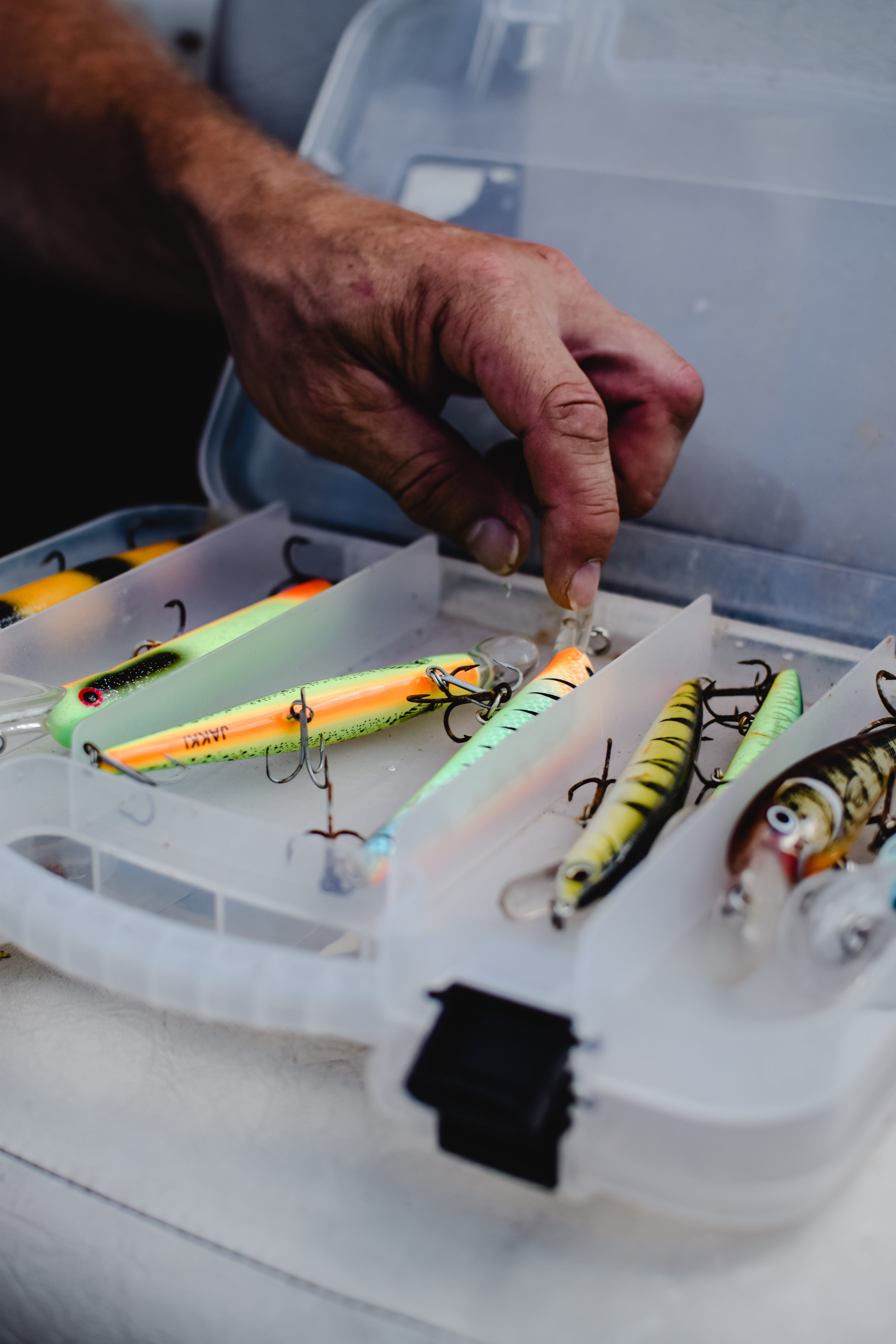 Late fall walleye fishing with Tackle Terry Tuma