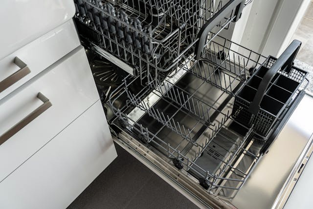 You CANNOT put veggies & fruits in the dishwasher.