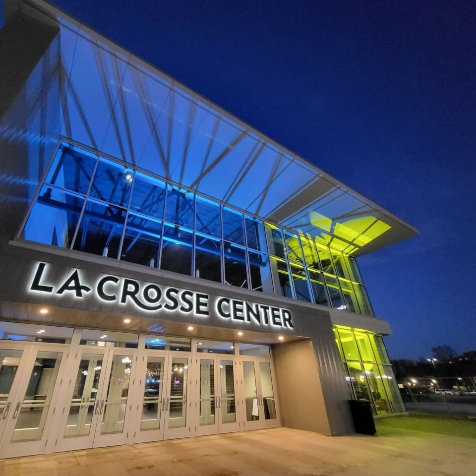 Bucks G-League, WNBA franchise to La Crosse Center — plus, more concerts and stand-up comics?