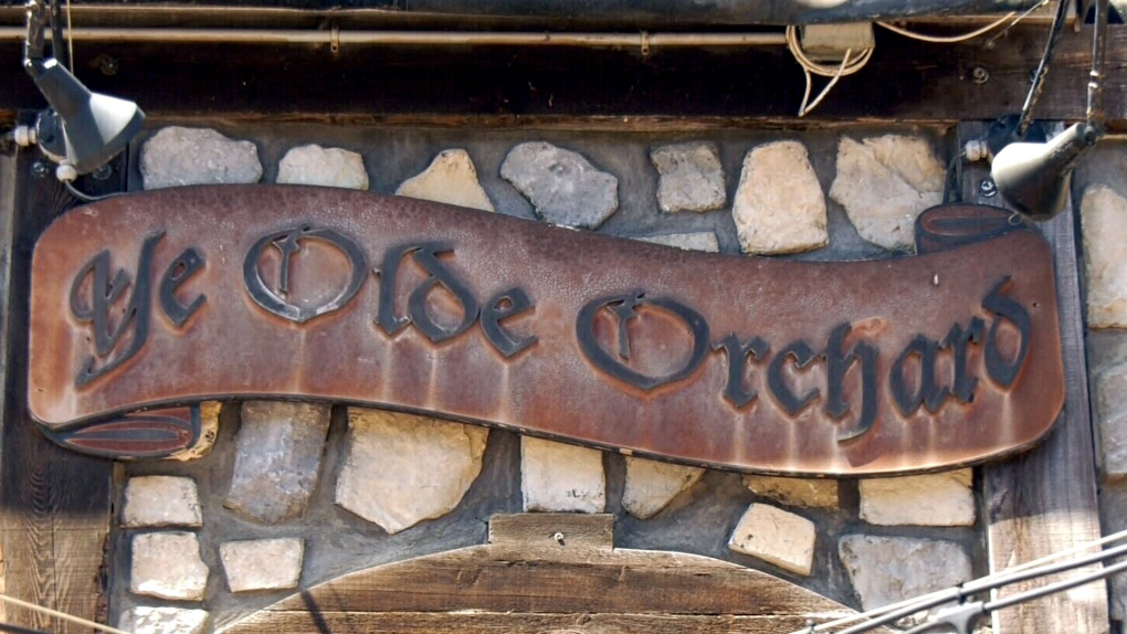 French language watchdog orders Ye Olde Orchard pub to change its signs