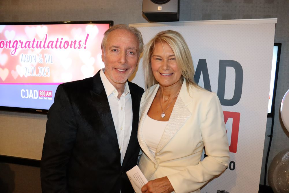 Montreal Now's Aaron Rand gets married live on CJAD 800