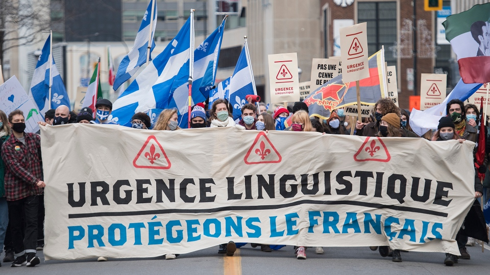 An OQLF study says that the use of French in public is actually stable