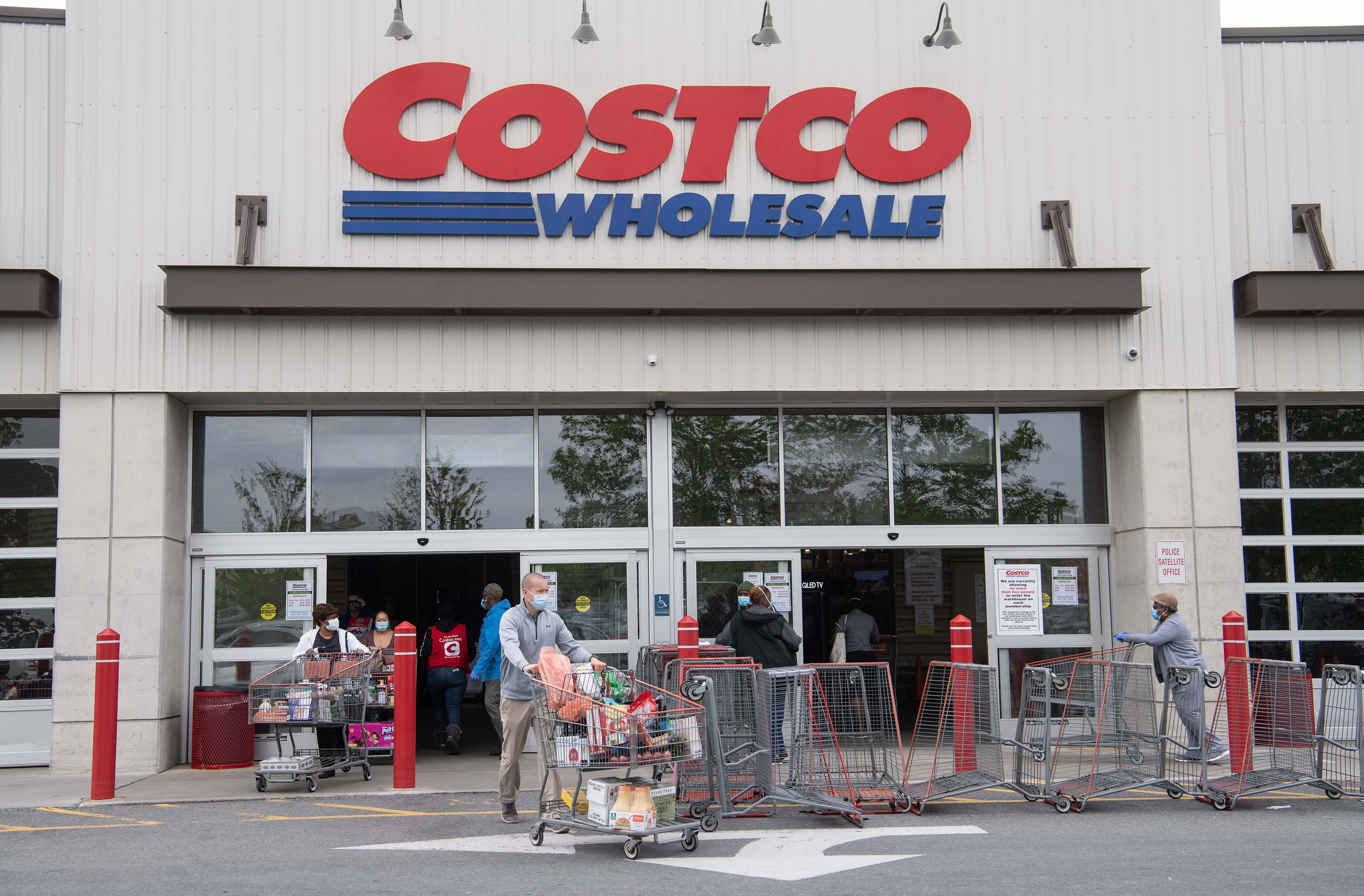 Costco introduces new (controversial) food court meal.  Have a listen