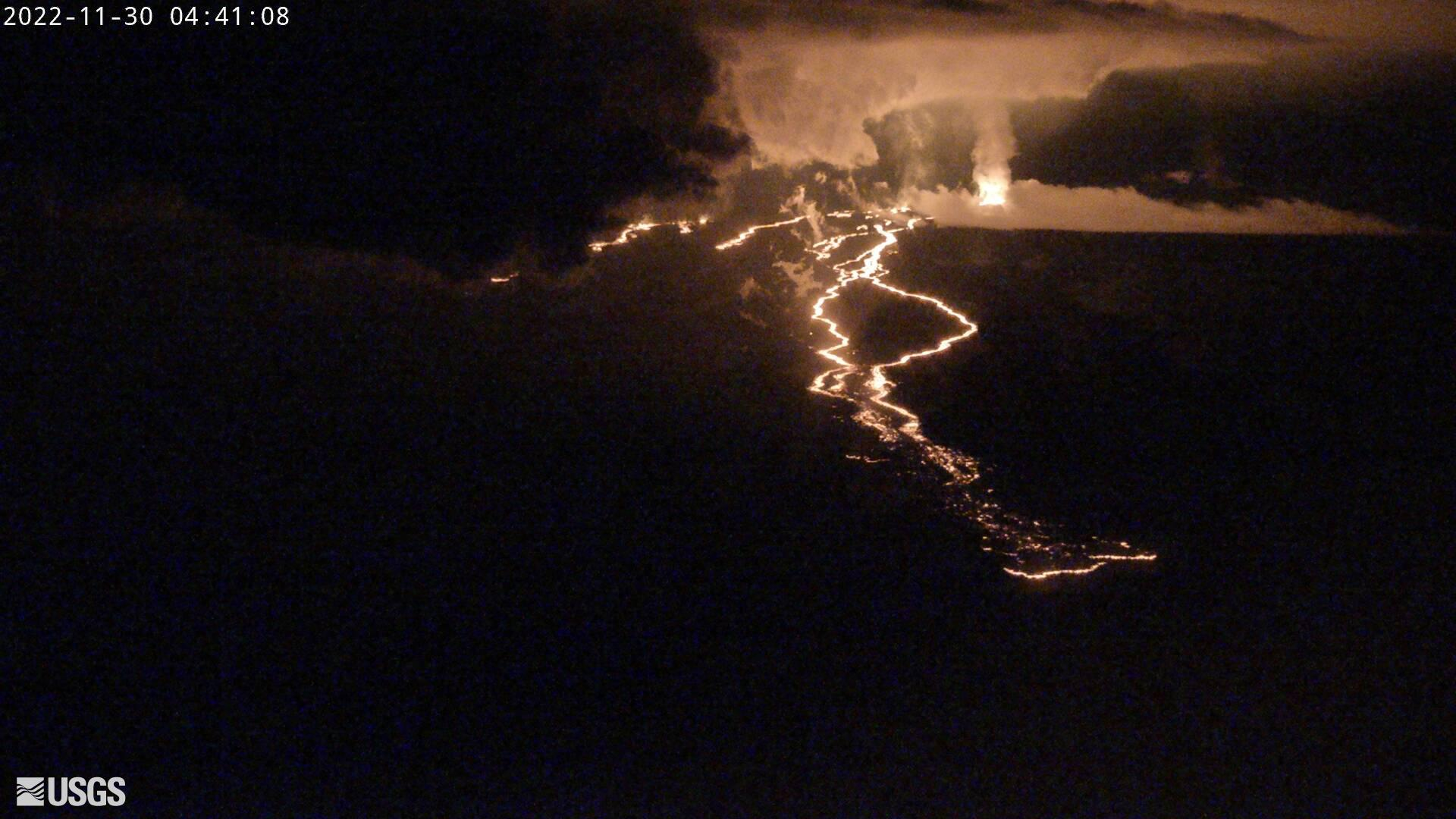 Hawaii's Mauna Loa volcano erupts for first time since 1984