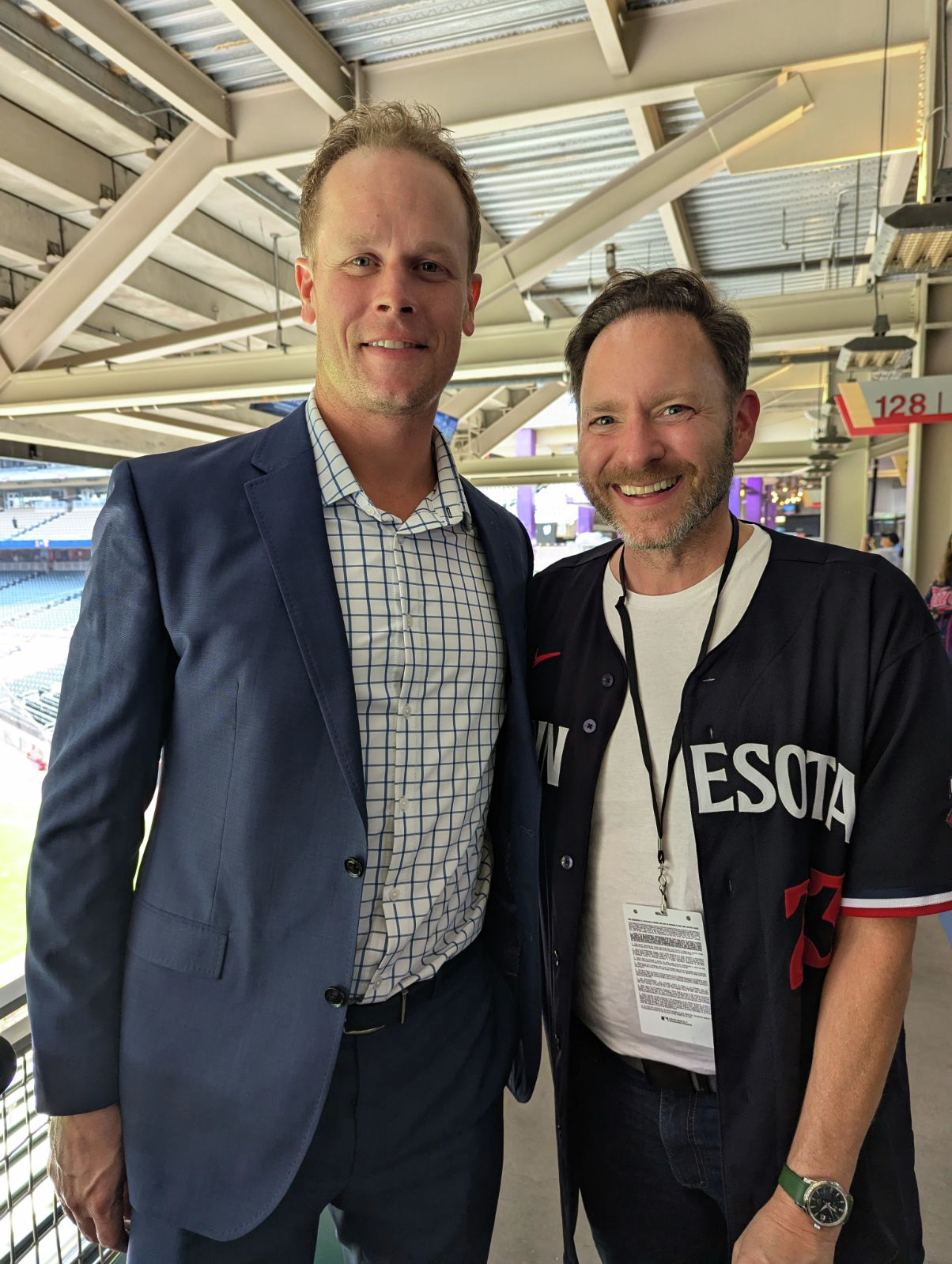 Did Justin Justin Morneau set out to be a broadcaster after his playing career?