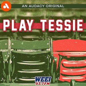 Sox Shouting for Help | 'Play Tessie'