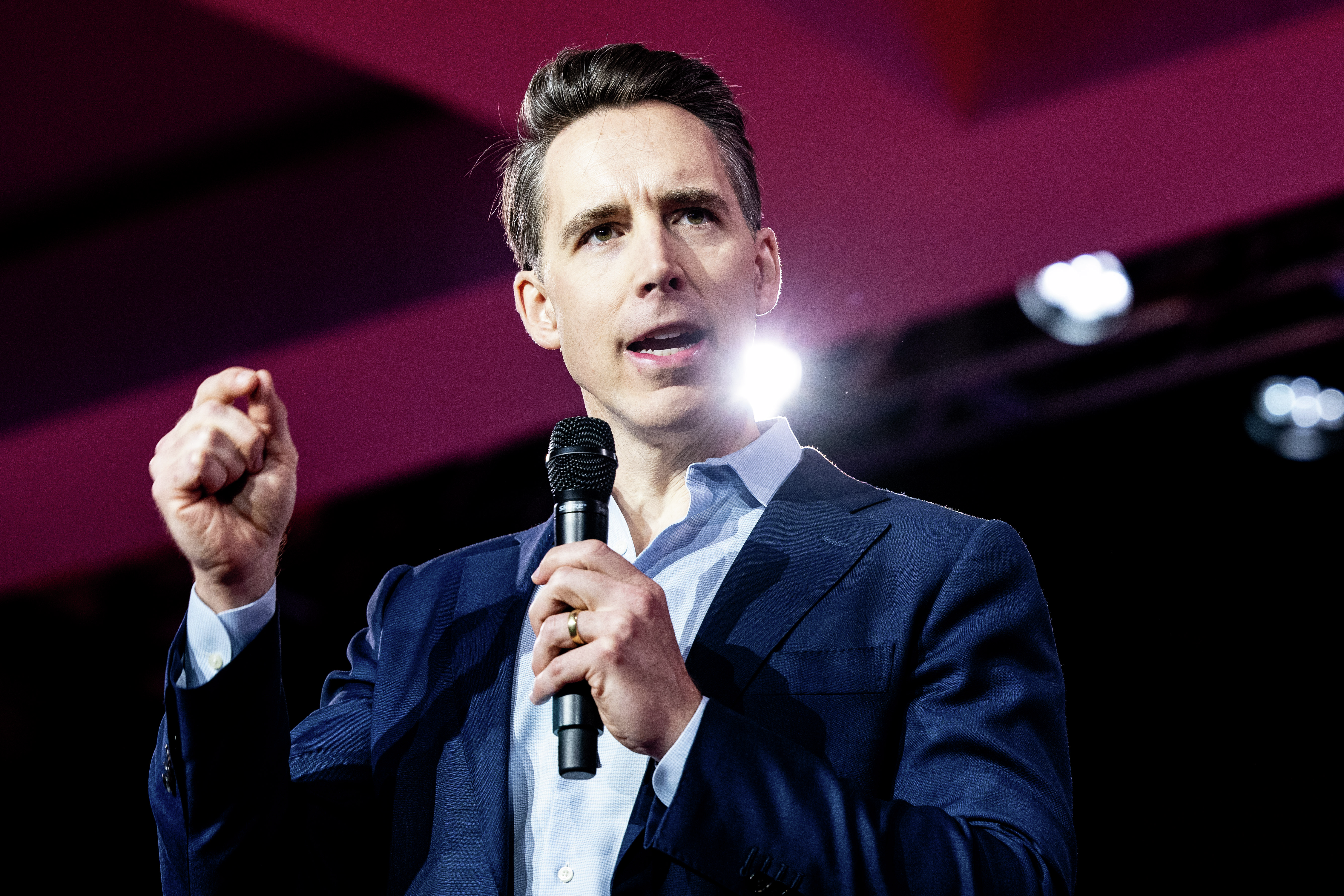 DNC Update- Missouri delagation sees vulnerabilities in Josh Hawley