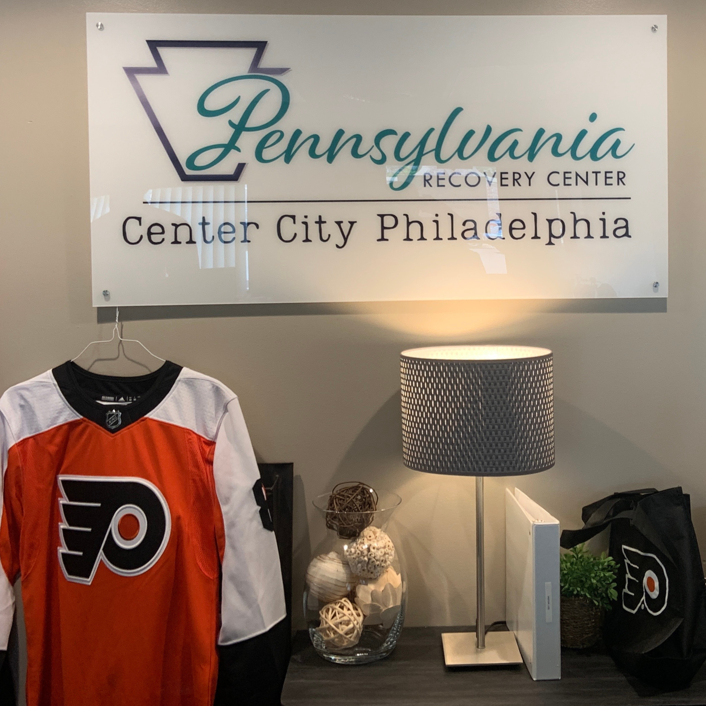 Former Philadelphia Flyer partners with new addiction recovery facility in Center City