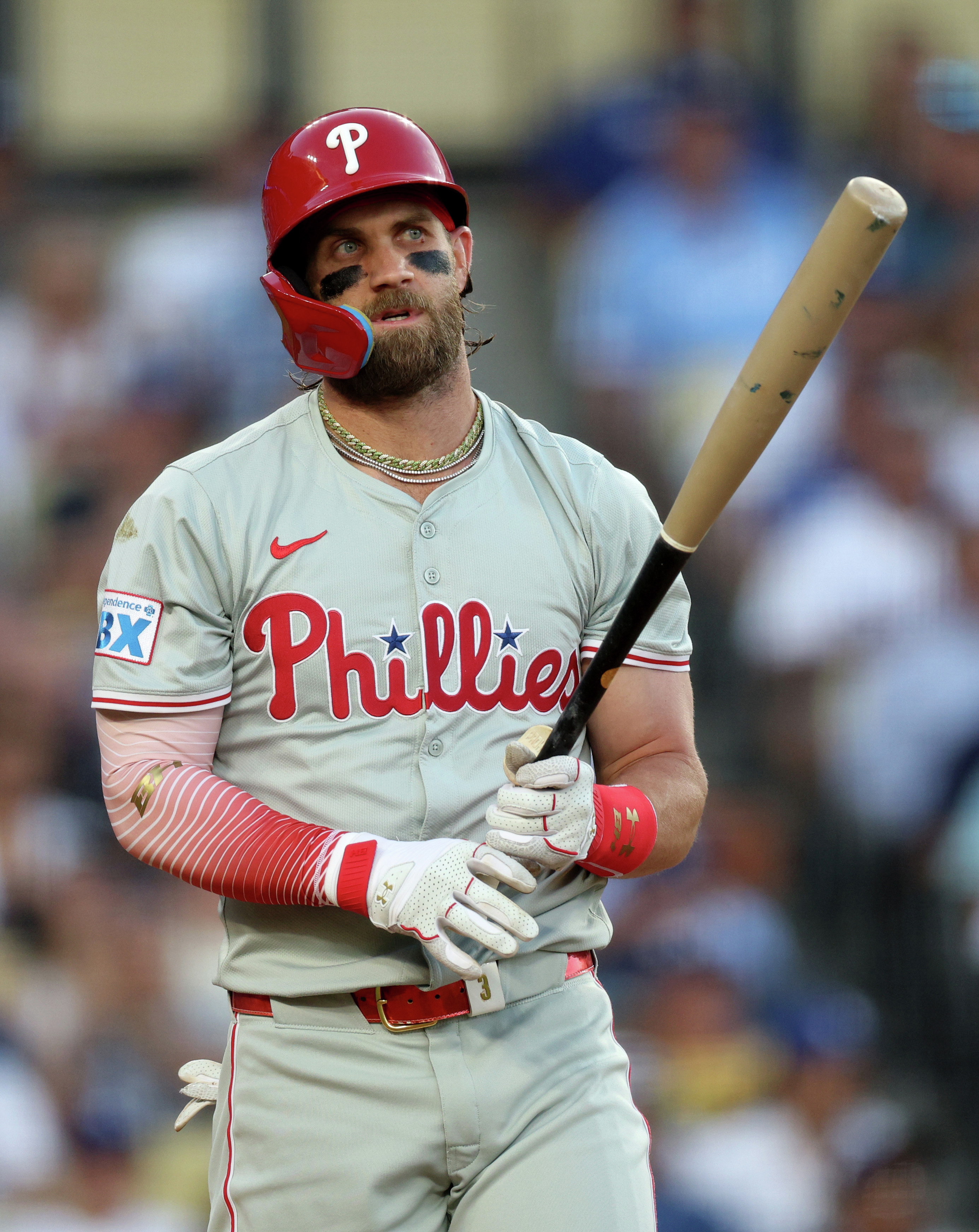 Phillies' lead in National League is shrinking by the day