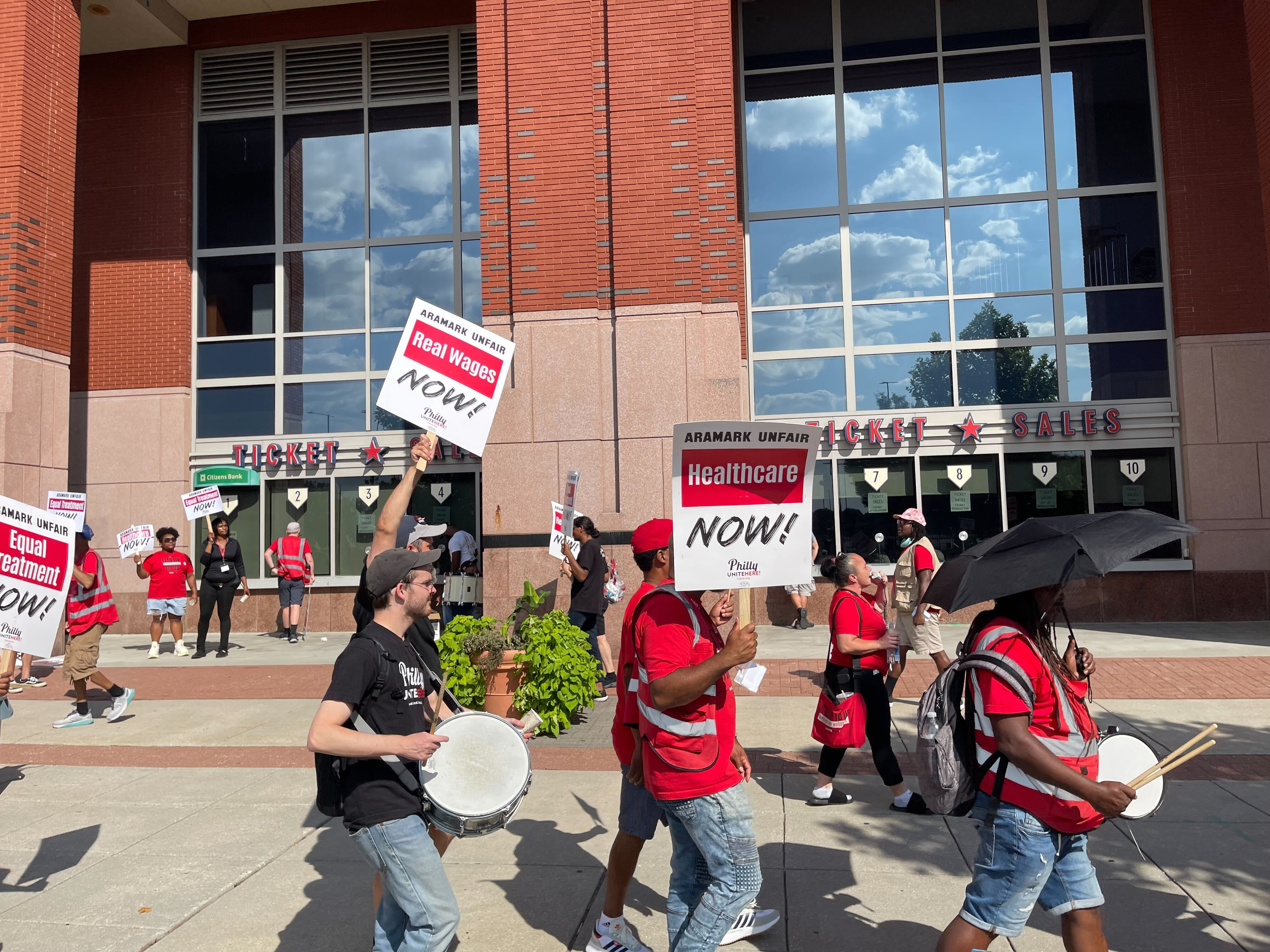 Unionized Aramark workers at Citizens Bank Park vote for strike authorization