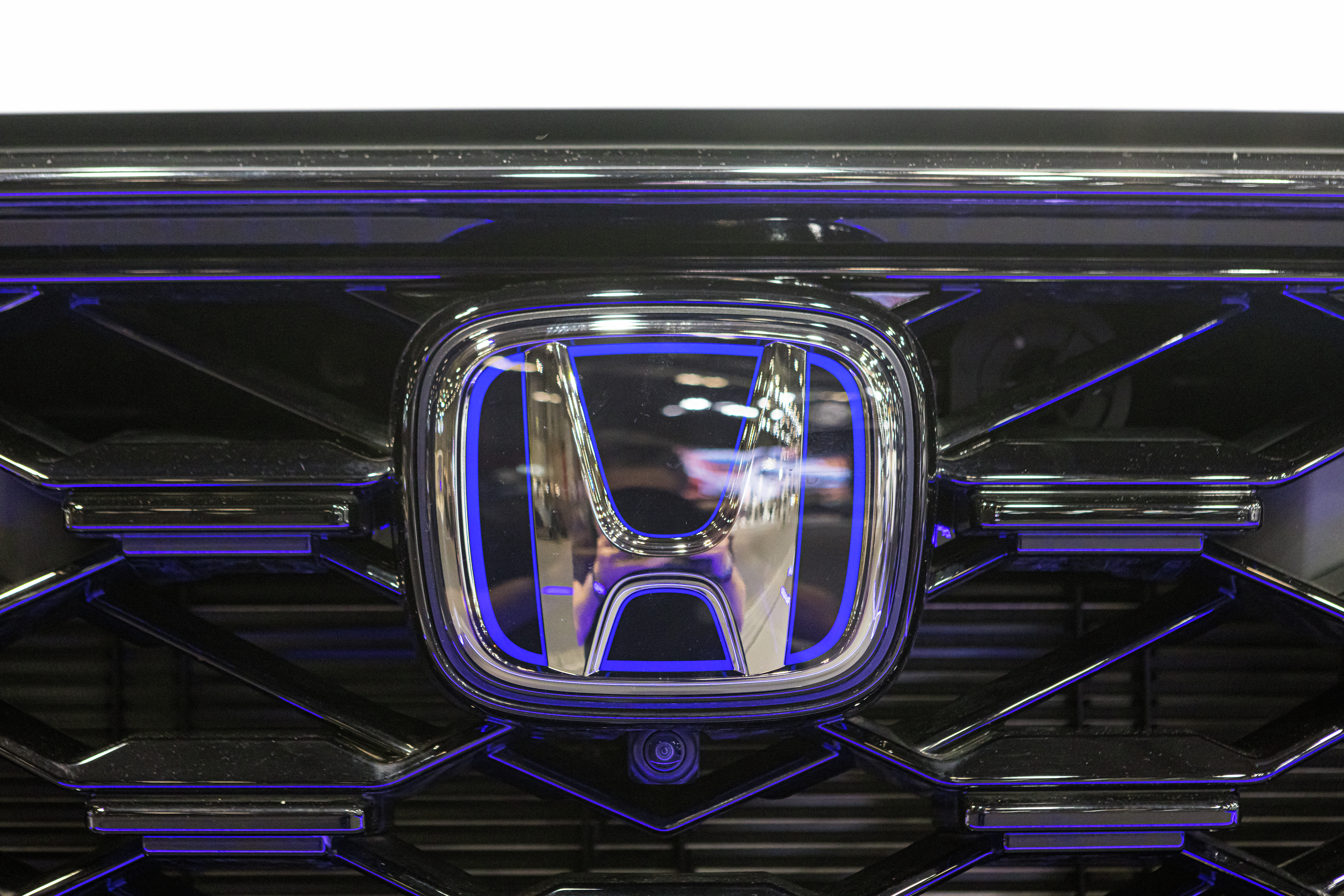 Second recall issued for Honda small cars, SUVs to fix rear-view cameras