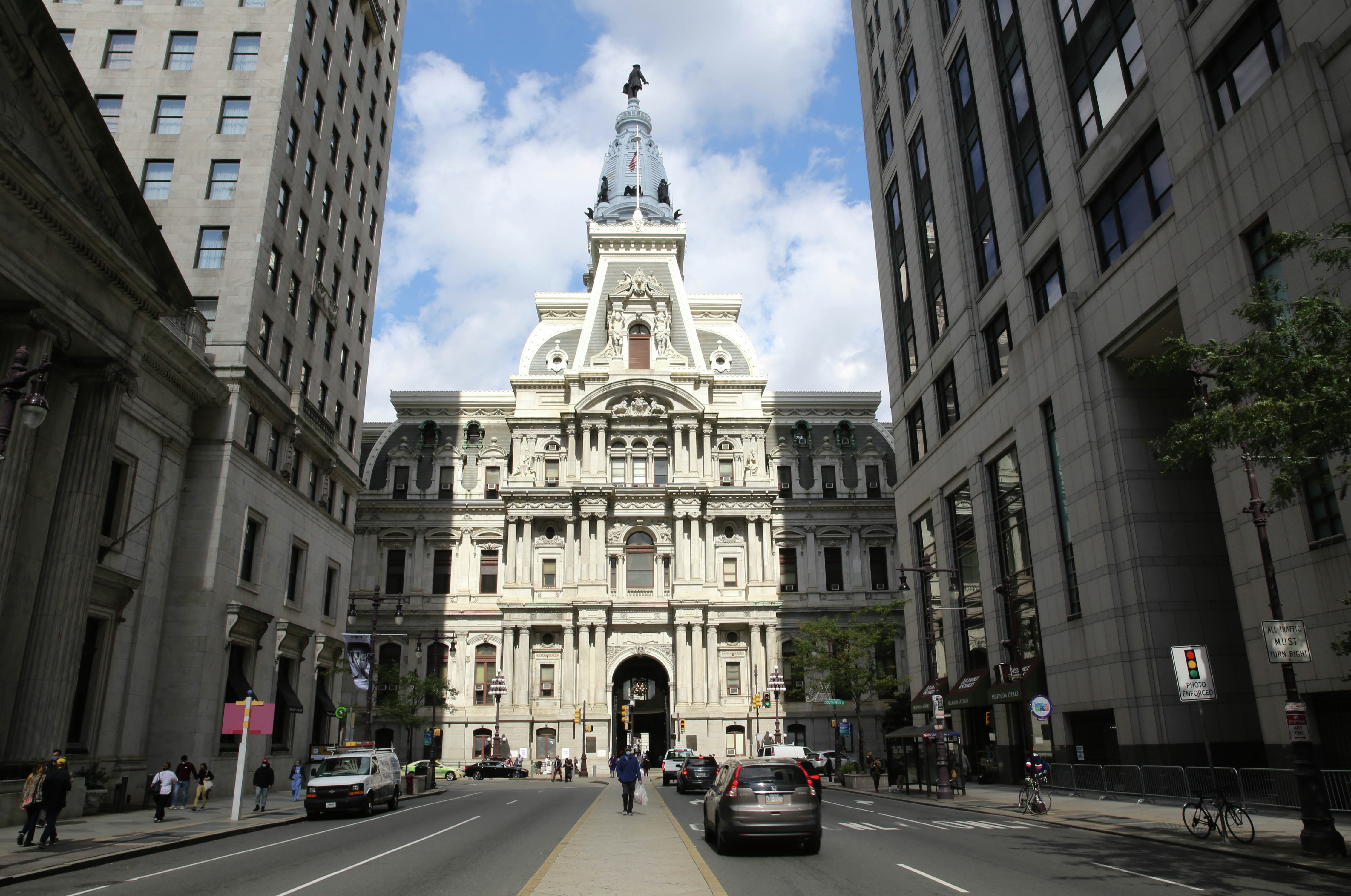 Philly business community pushes for decreased wage in business taxes