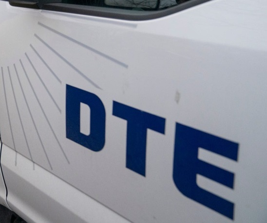 As complaints mount, DTE has used millions of dollars to help influence politics in Lansing on both sides of the aisle. Does that leave Michiganders out in the cold?