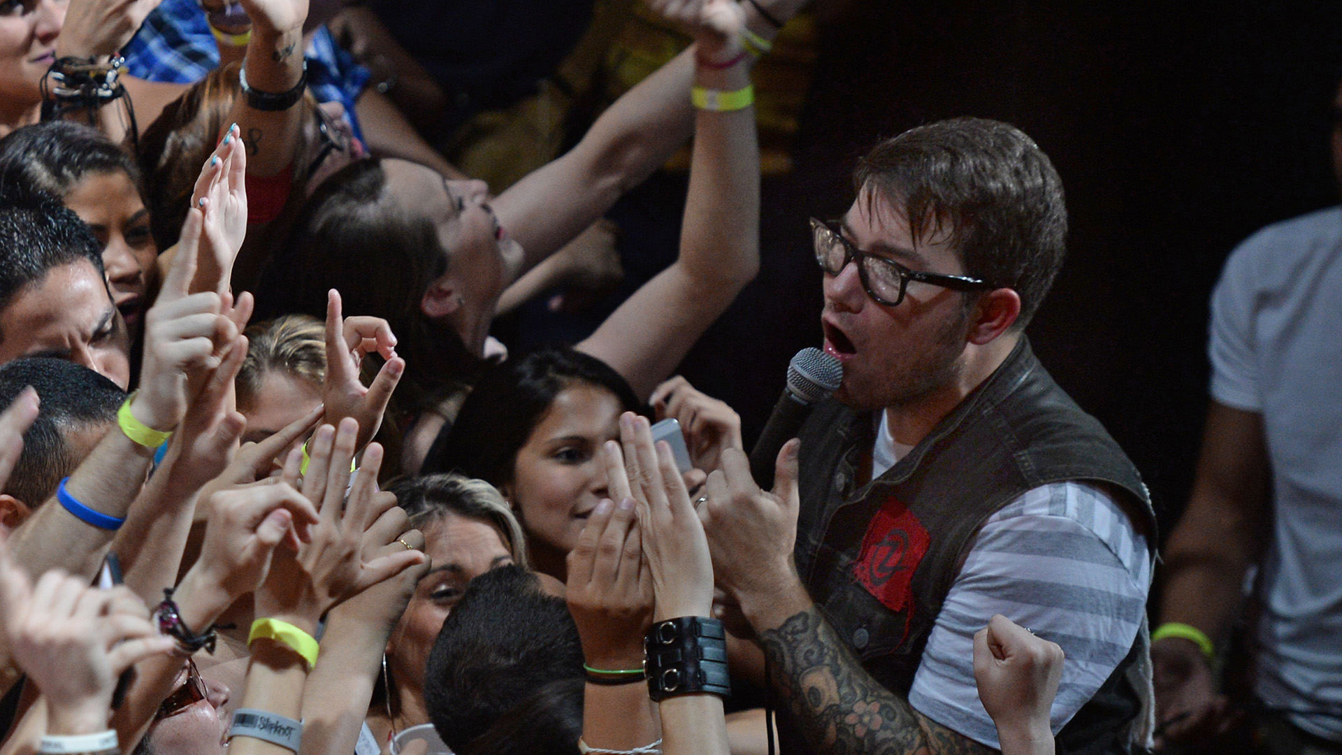 Hawthorne Heights on the Emo Orchestra Tour