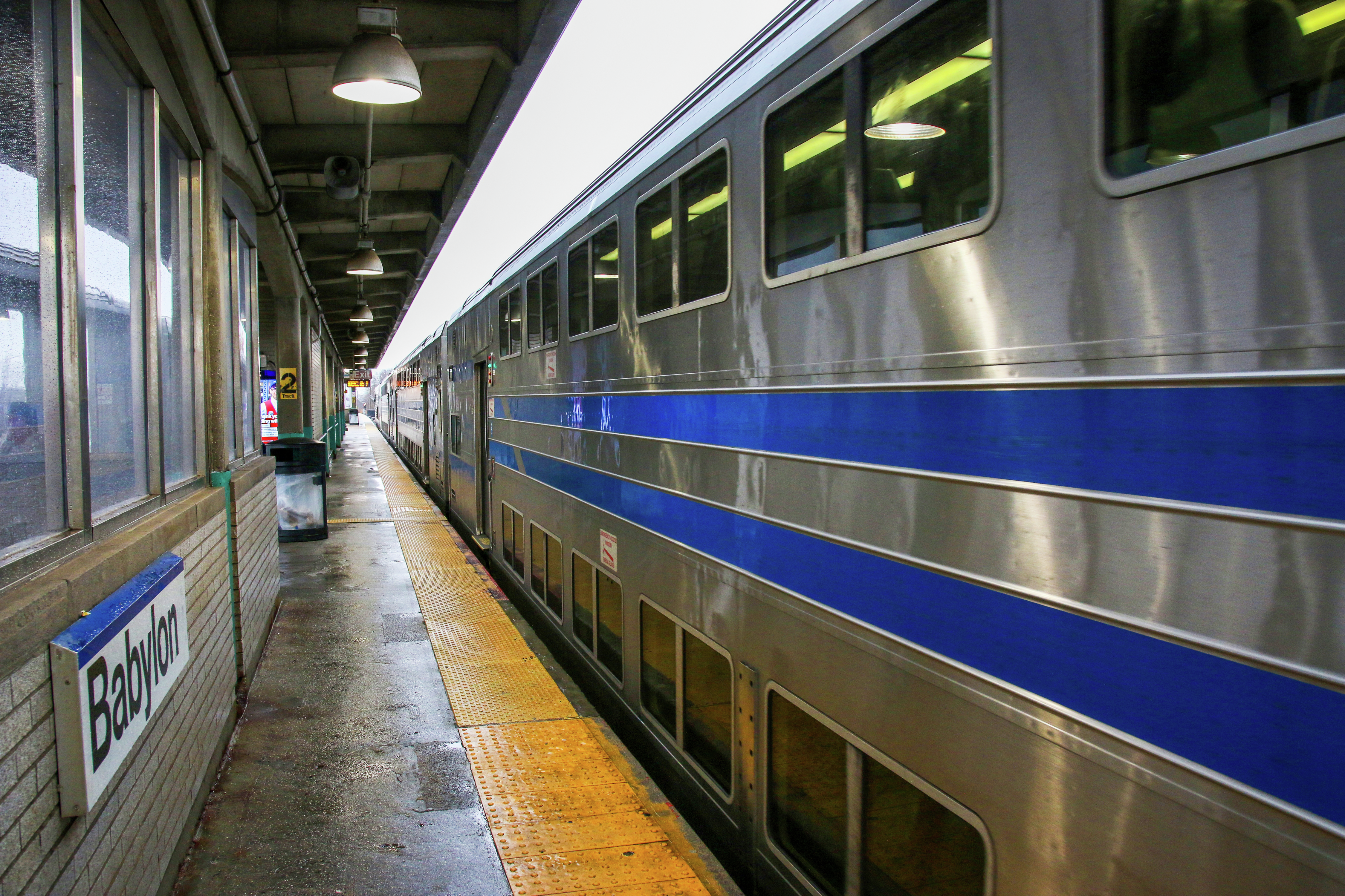 ON THE RECORD: MTA to speed up plan to install tap-and-go payment system on LIRR, Metro-North