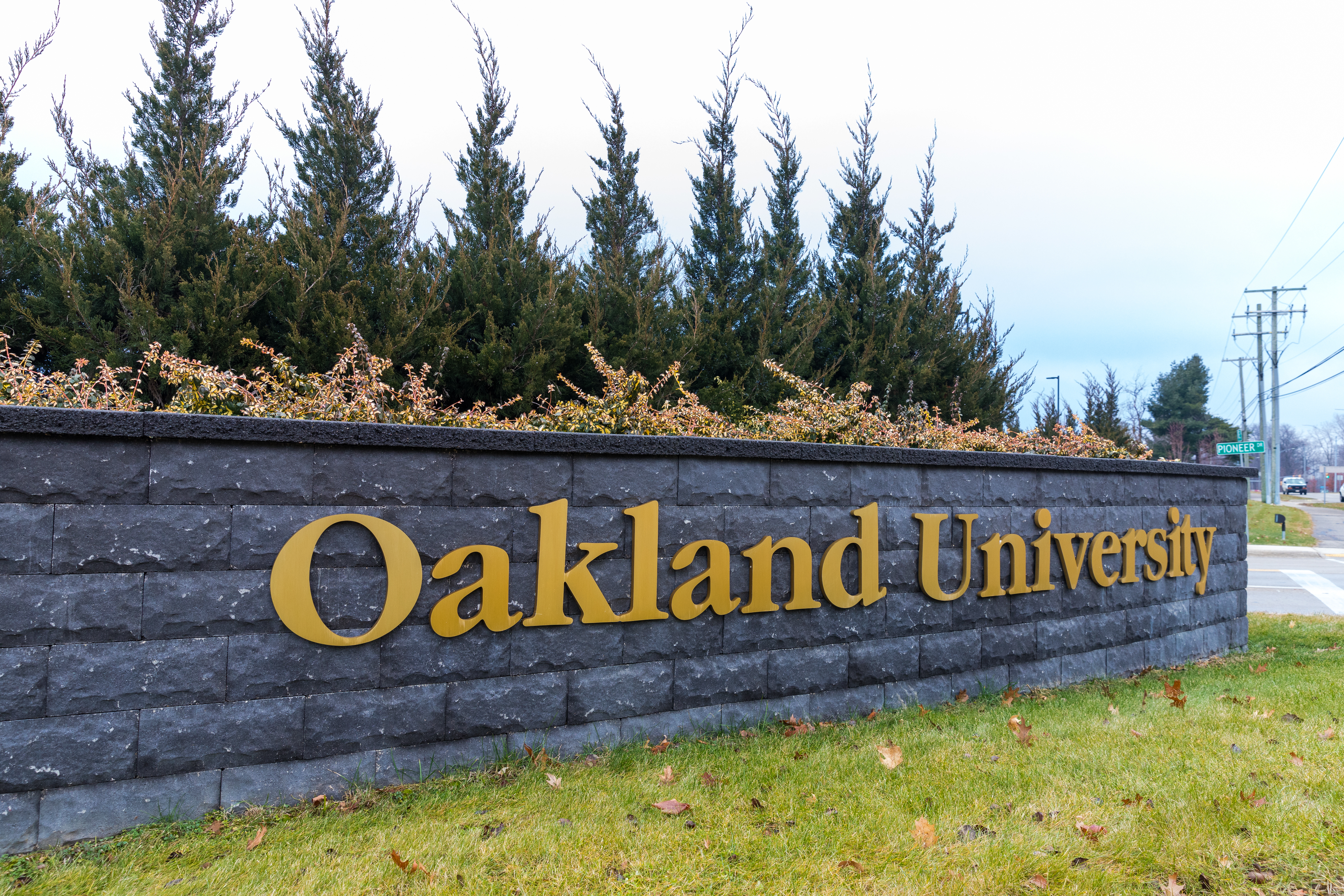 Oakland University, faculty reach new contract deal just before classes start