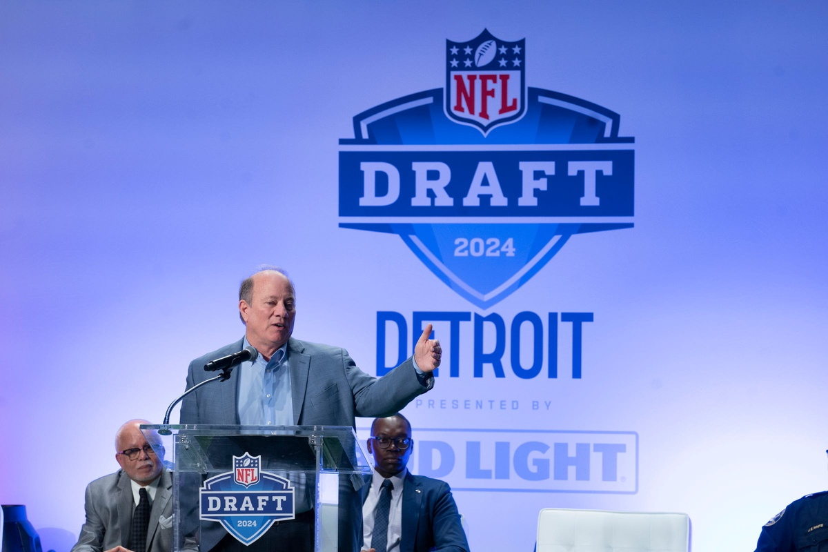 Metro Detroit non-profit getting $1 million grant through NFL Draft planning to help close literacy gap