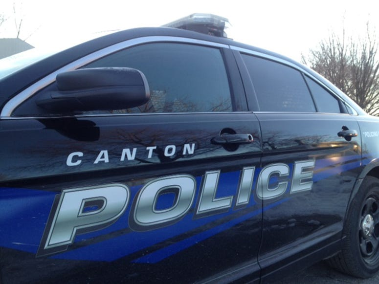 Man running from "previous incident" in Canton struck twice by passing vehicles on I-275: MSP