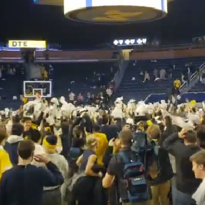 'Best team in the nation -- Go Blue!' Michigan students celebrate national championship