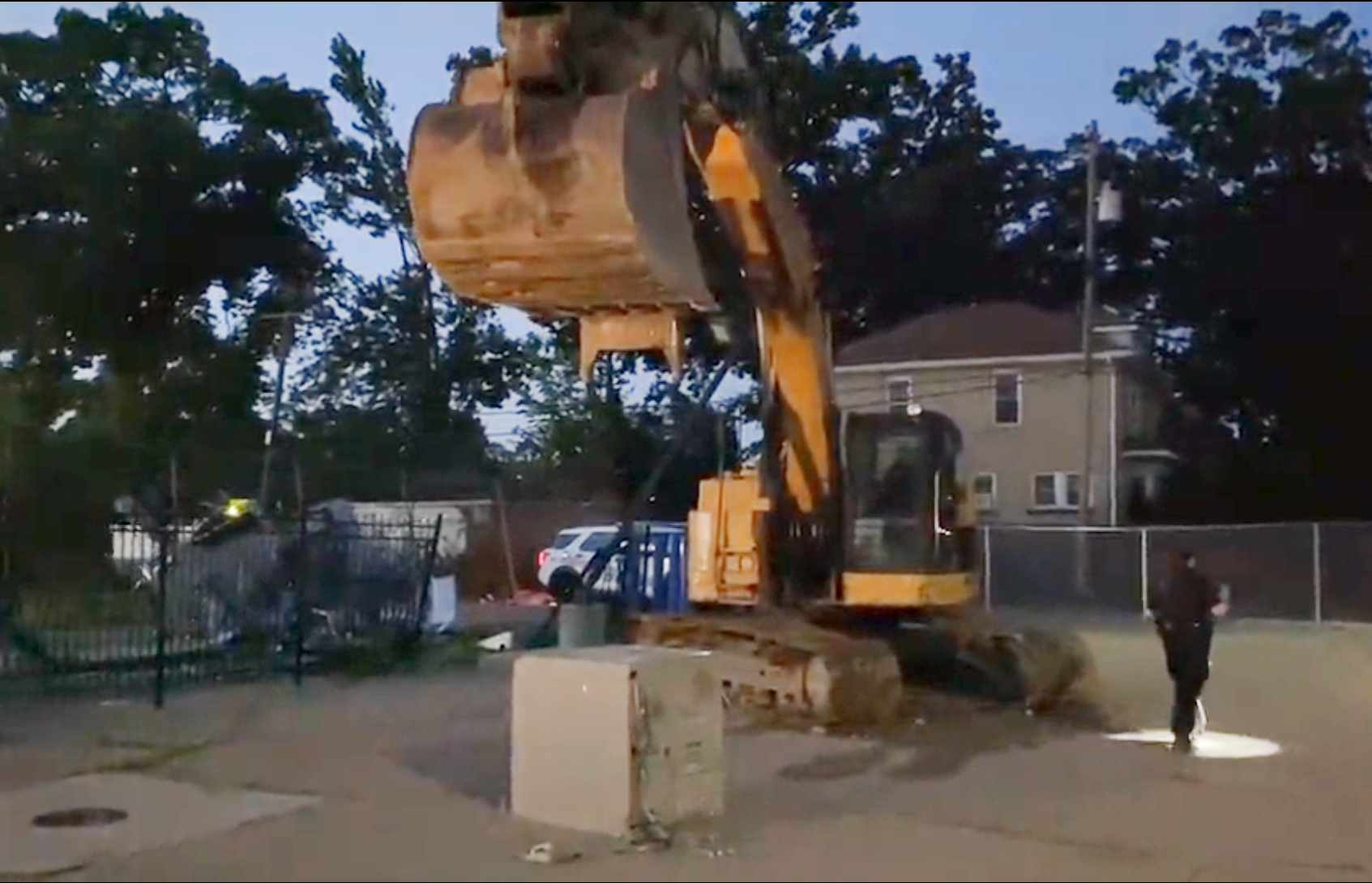 'A for effort': Thieves end up empty-handed after stealing backhoe to smash Detroit ATM in botched robbery attempt