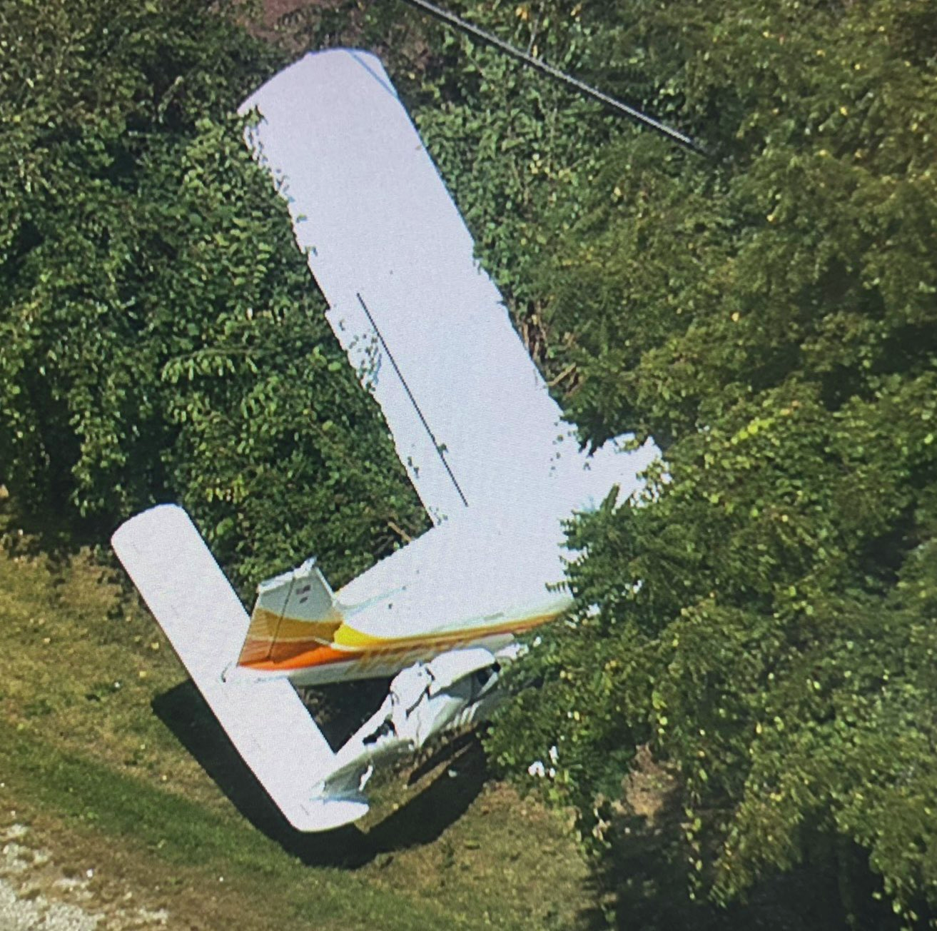 DEVELOPING: Small plane crashes near Schaumburg Regional Airport