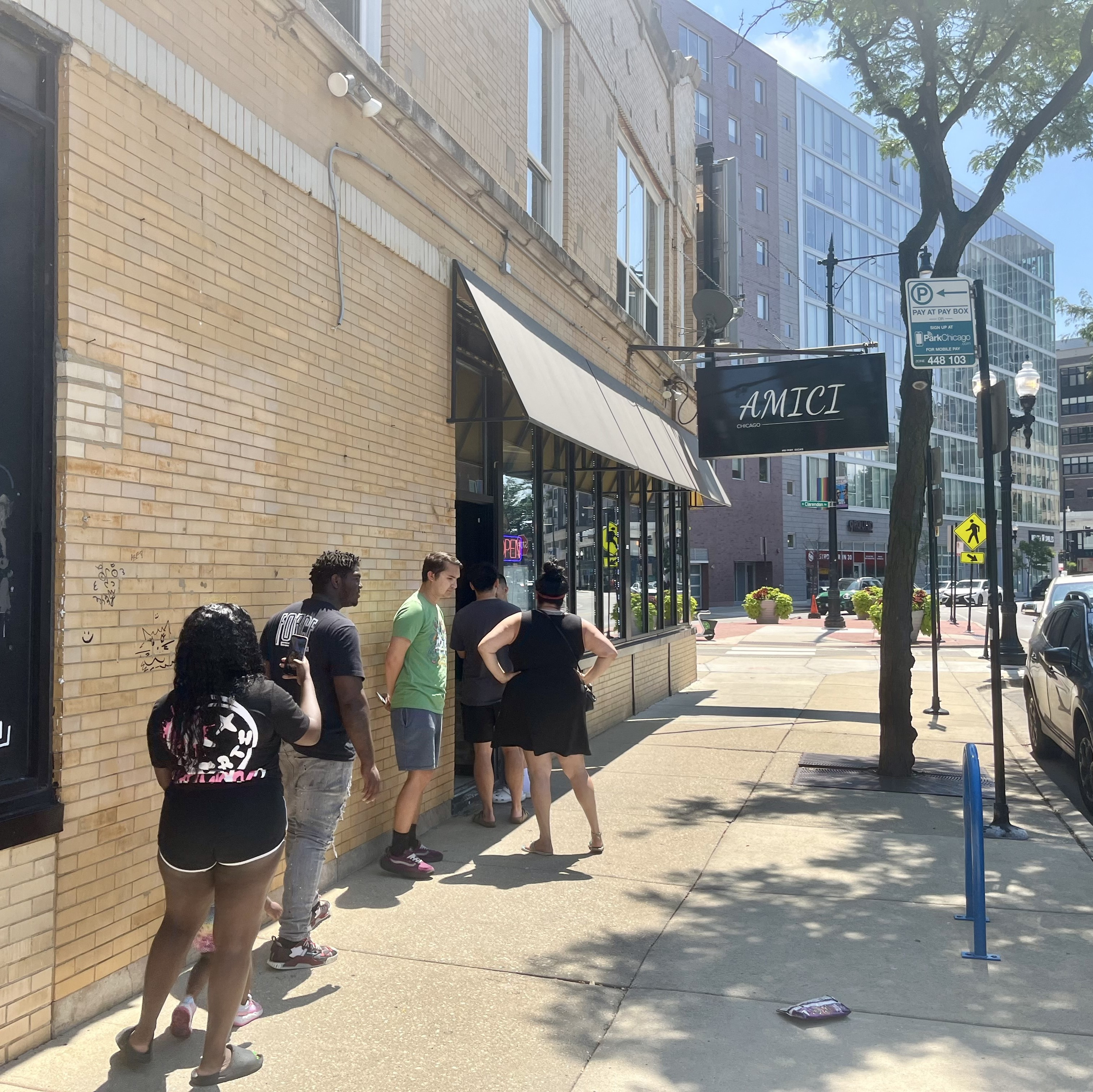 North Side restaurant Amici selling out of food after going viral