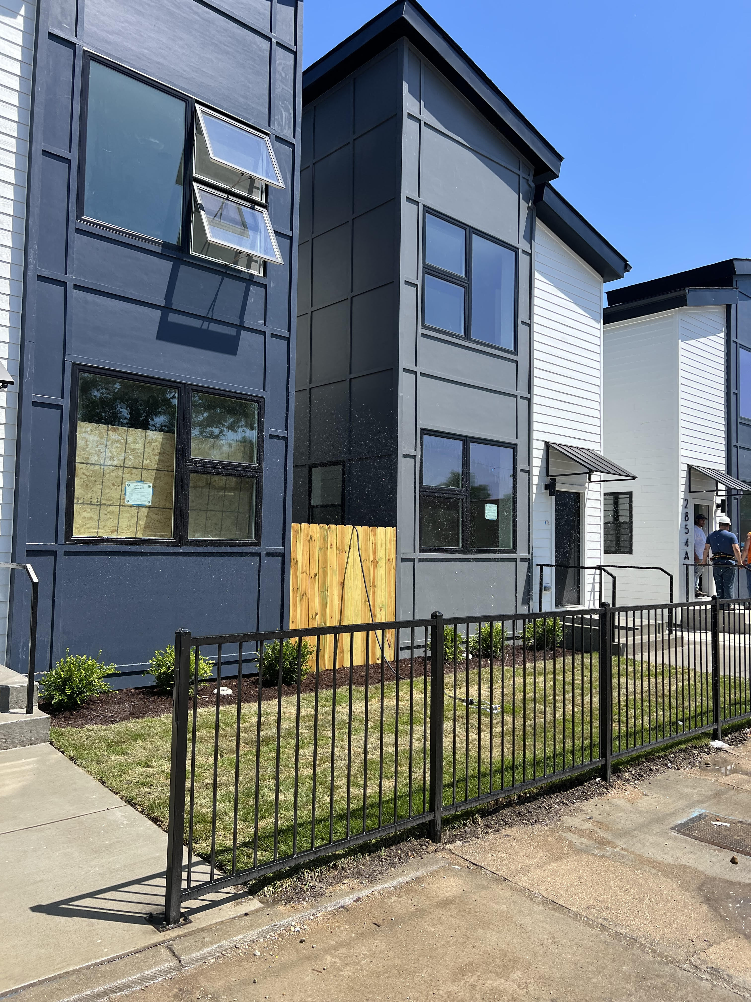 Chicago Housing Trust's modular townhomes breathing new life into East Garfield Park