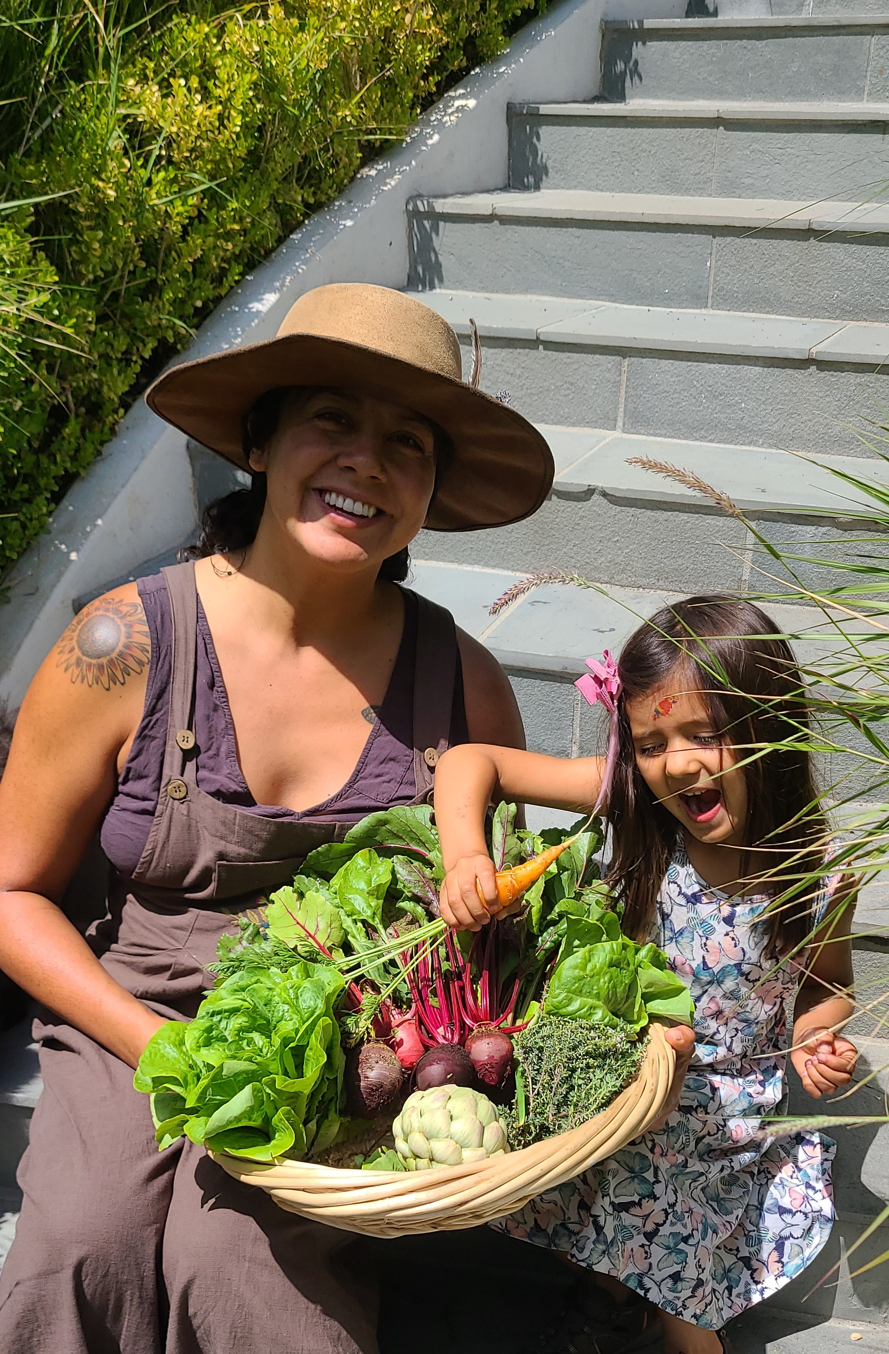 Feeding the hungry! Our KNX Hero of the Week is using her gardening & planning skills to help thousands!