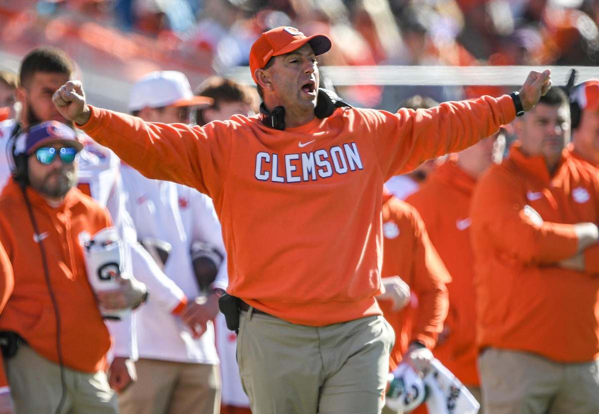 Is Chris Phillips surprised Clemson still isn't hitting the portal?