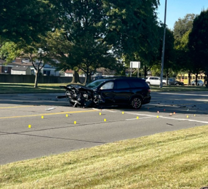 Sterling Heights woman killed in four-car crash on Schoenherr