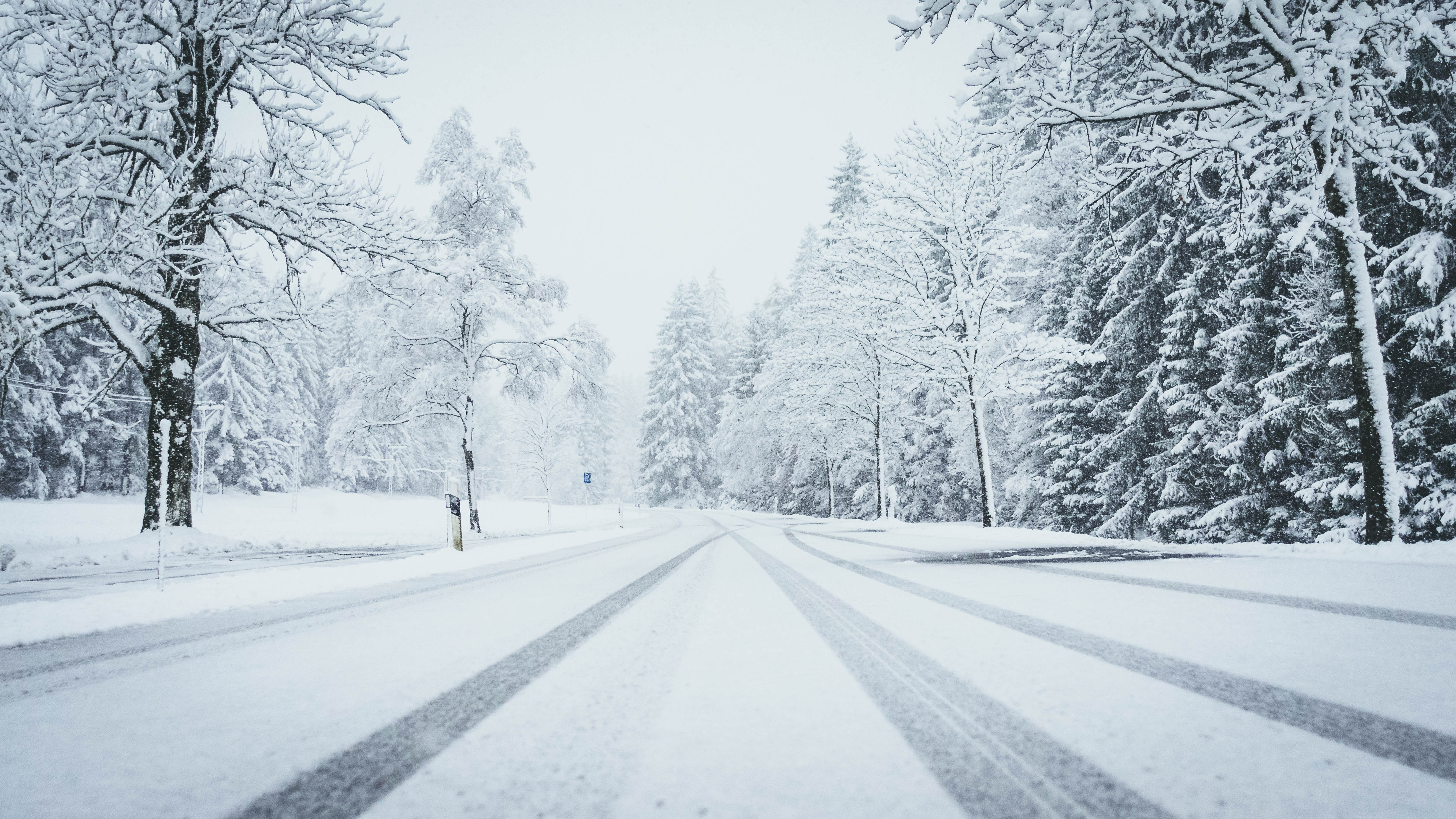 Lake effect snow pounding NW Indiana; Bitter cold returning to Chicago area