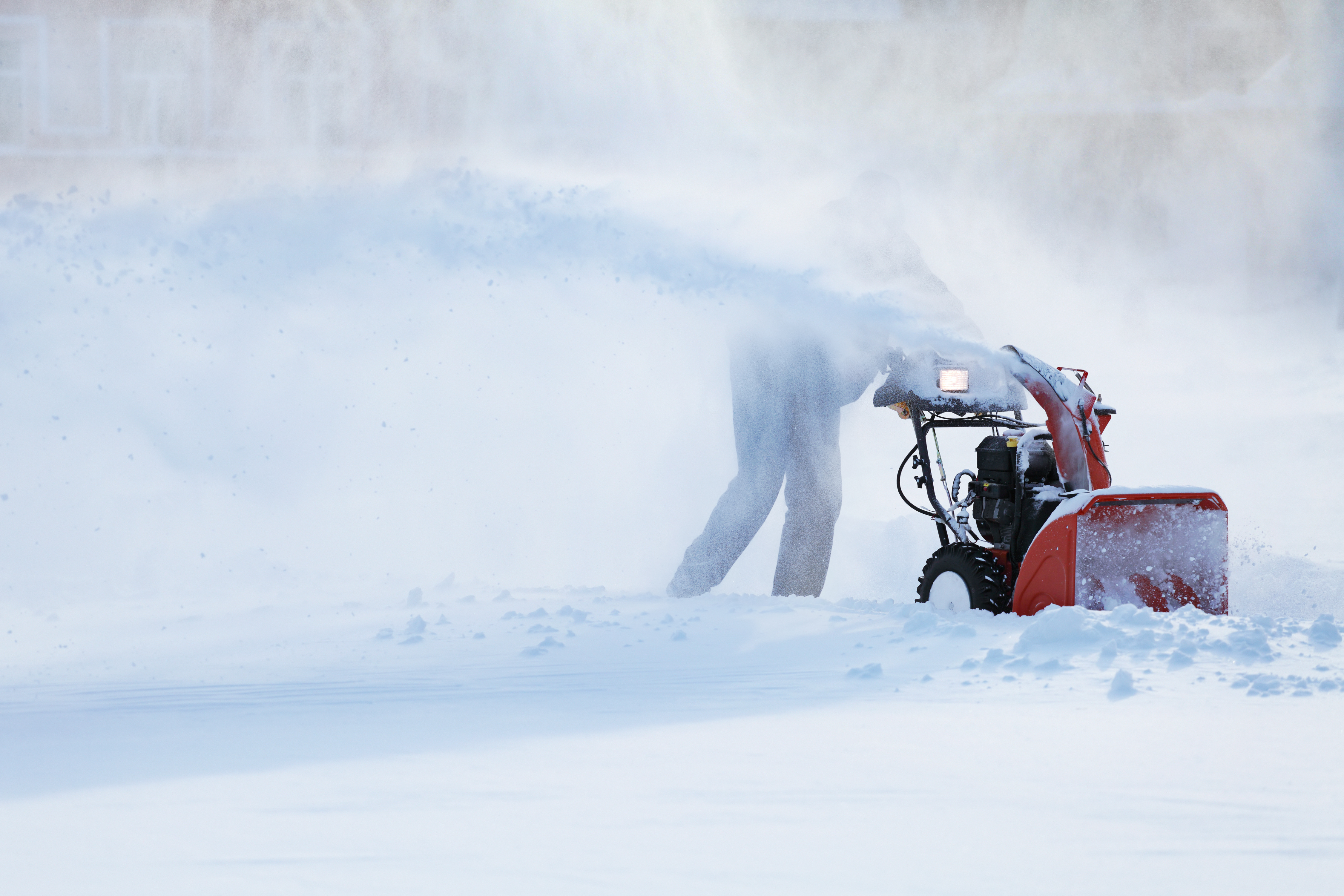 Massive snow storm hits Chicago area