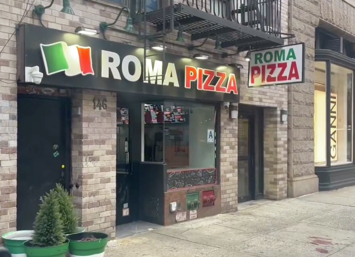 Manhattan pizzeria employee attacked by pit bull