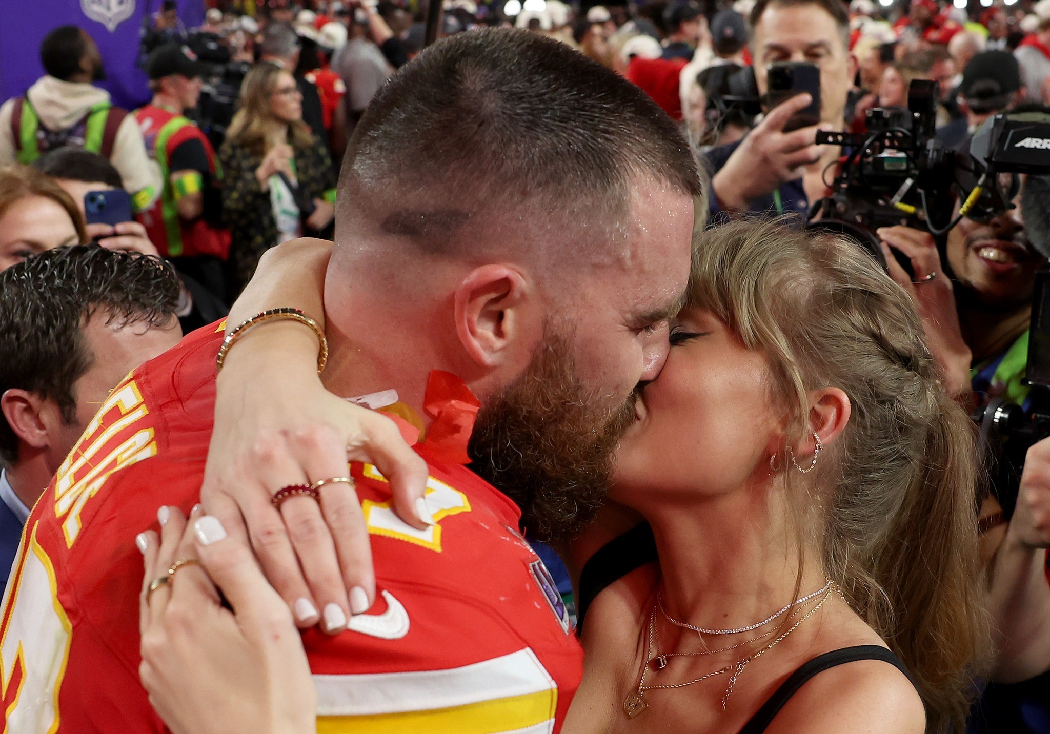 Travis Kelce talked about adjusting to the limelight!