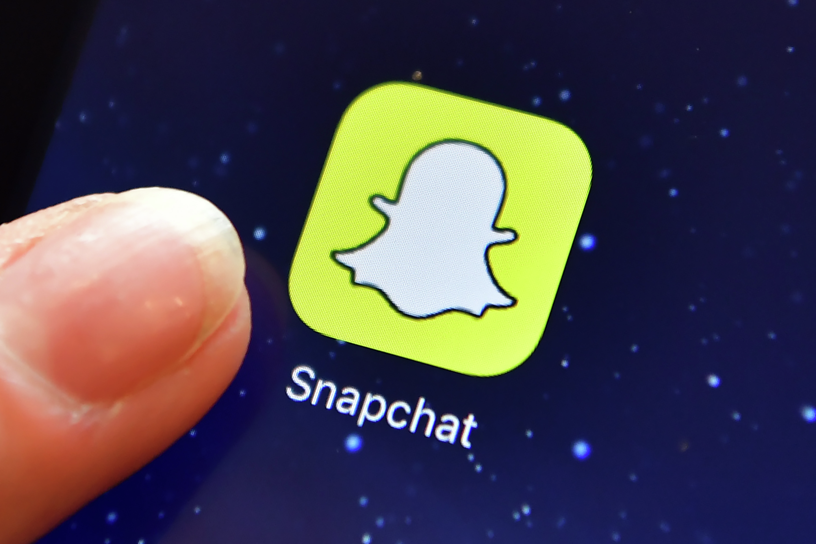 Parents push for safety measures after fatal Snapchat drug sales