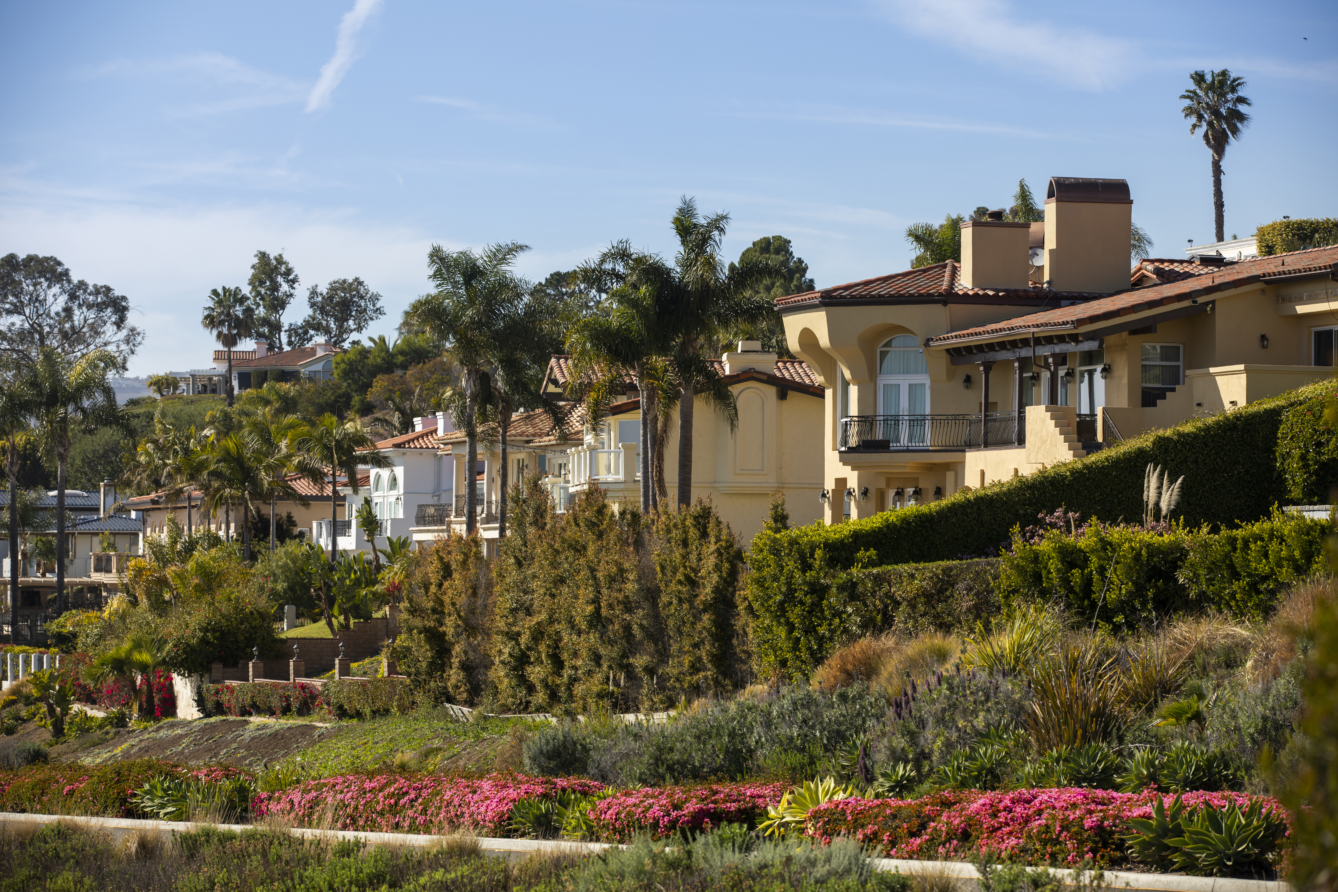 Gov. Newsom declares state of emergency in Rancho Palos Verdes amid landslide