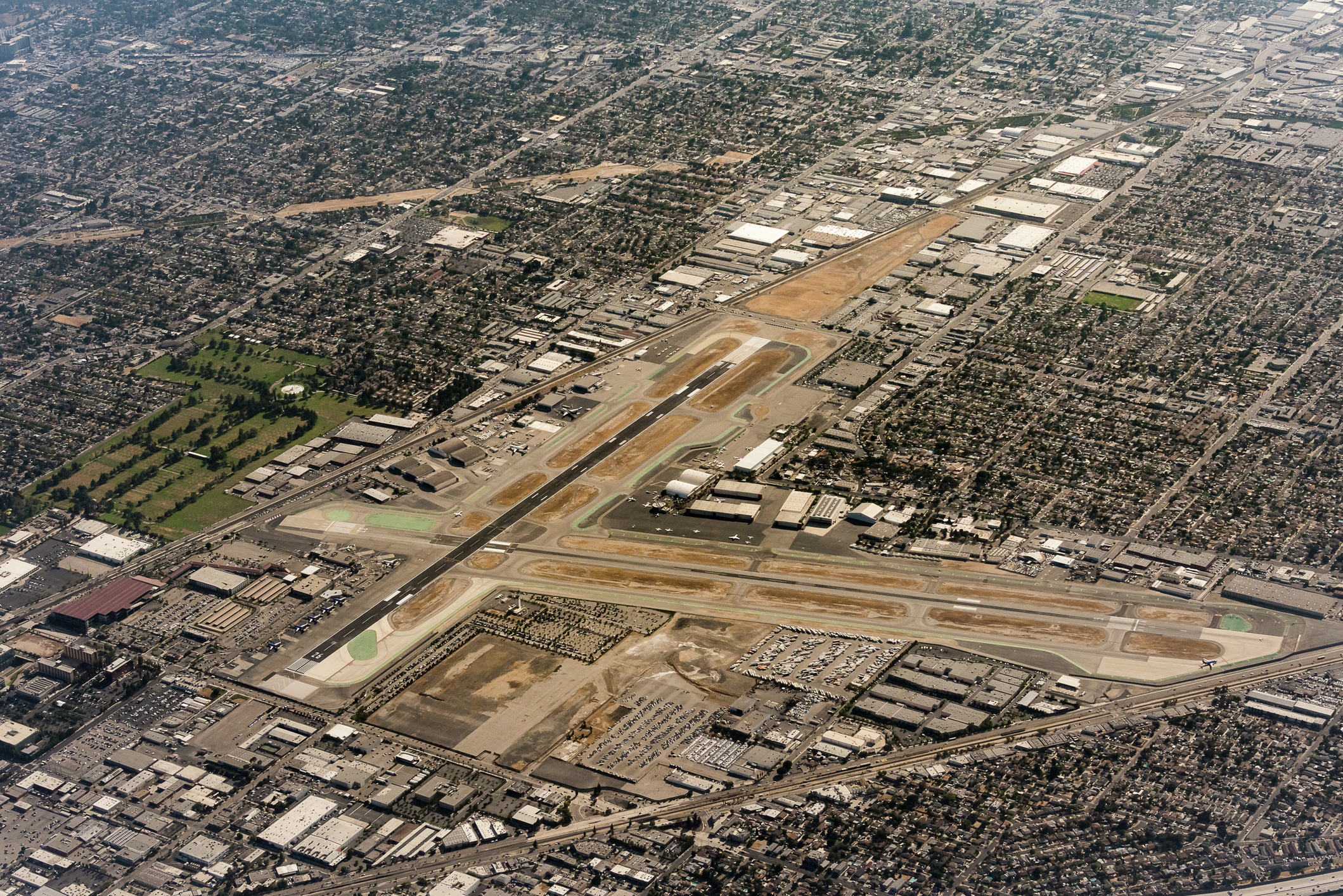 Hollywood Burbank Airport to get $8.2M grant