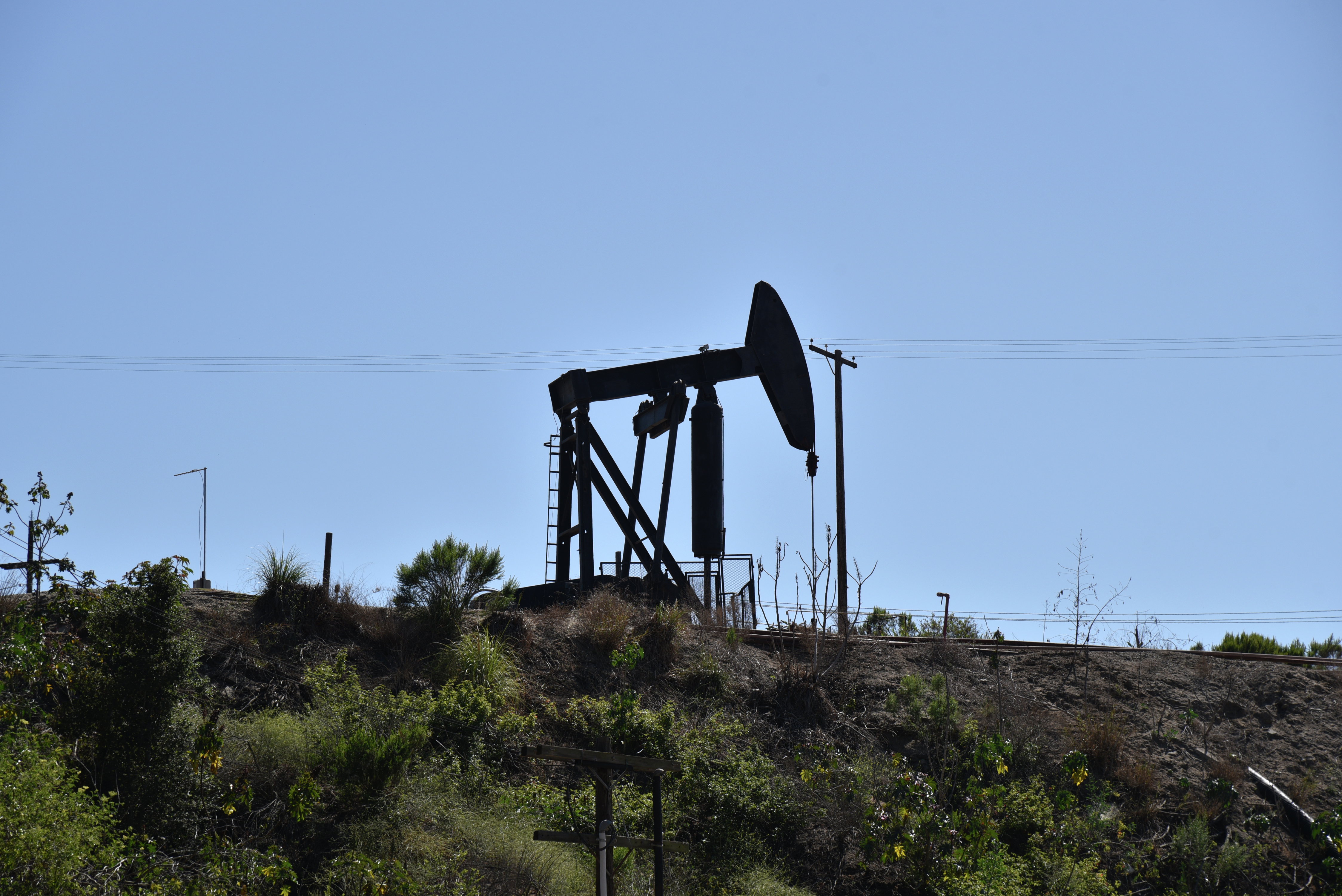 California to receive $35M to address abandoned oil wells