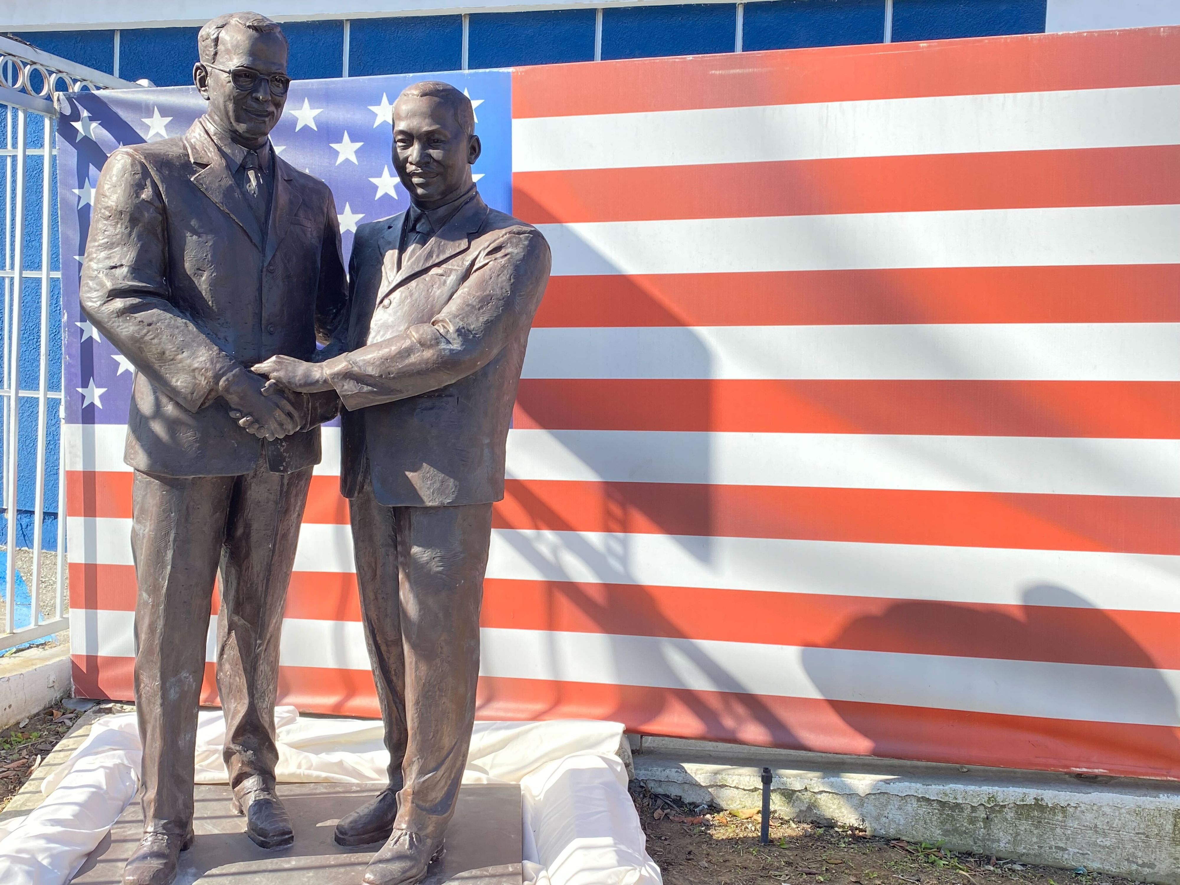 Statue of MLK, former L.A. Supervisor unveiled in Compton