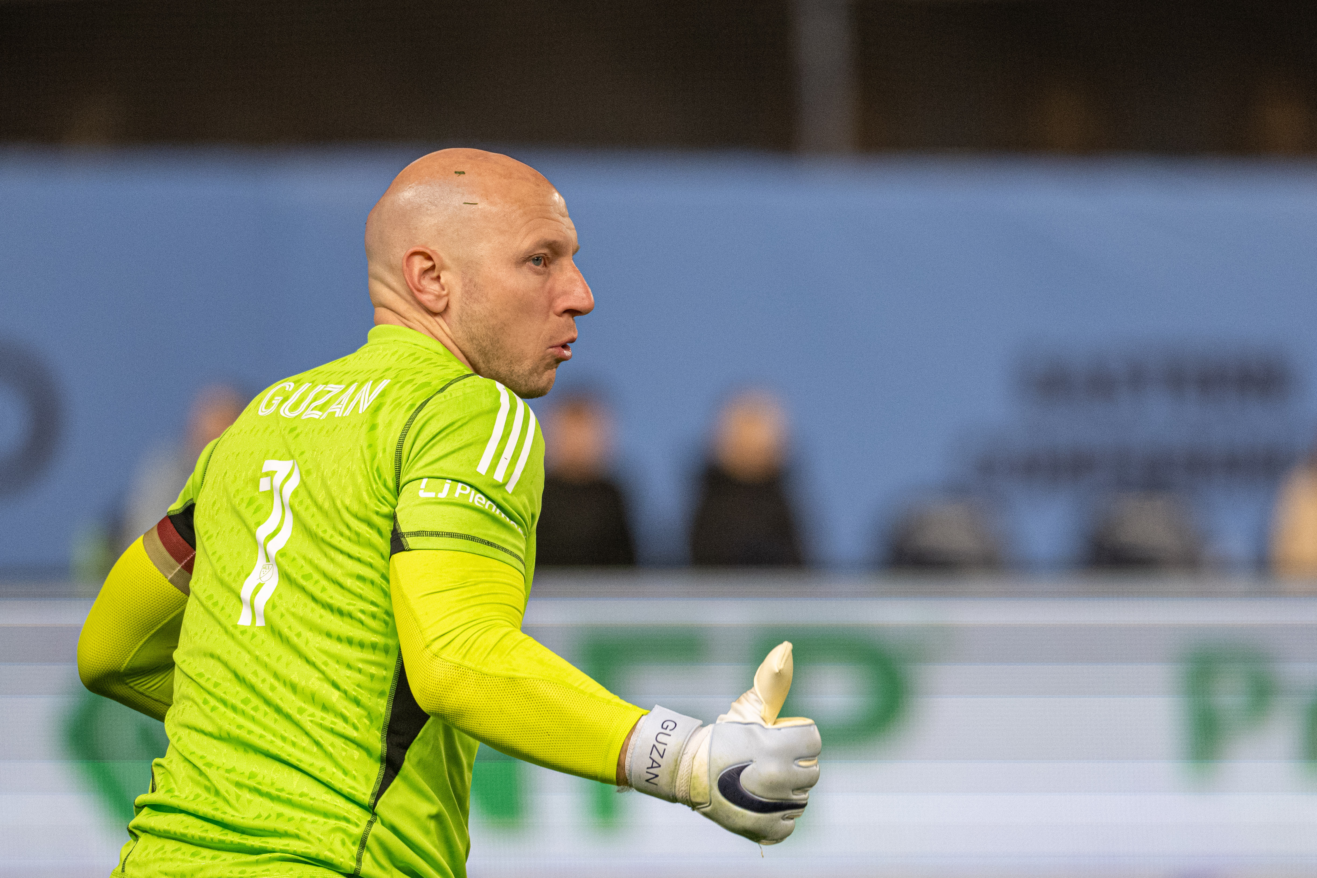 Garth Lagerwey shares a timetable on Brad Guzan