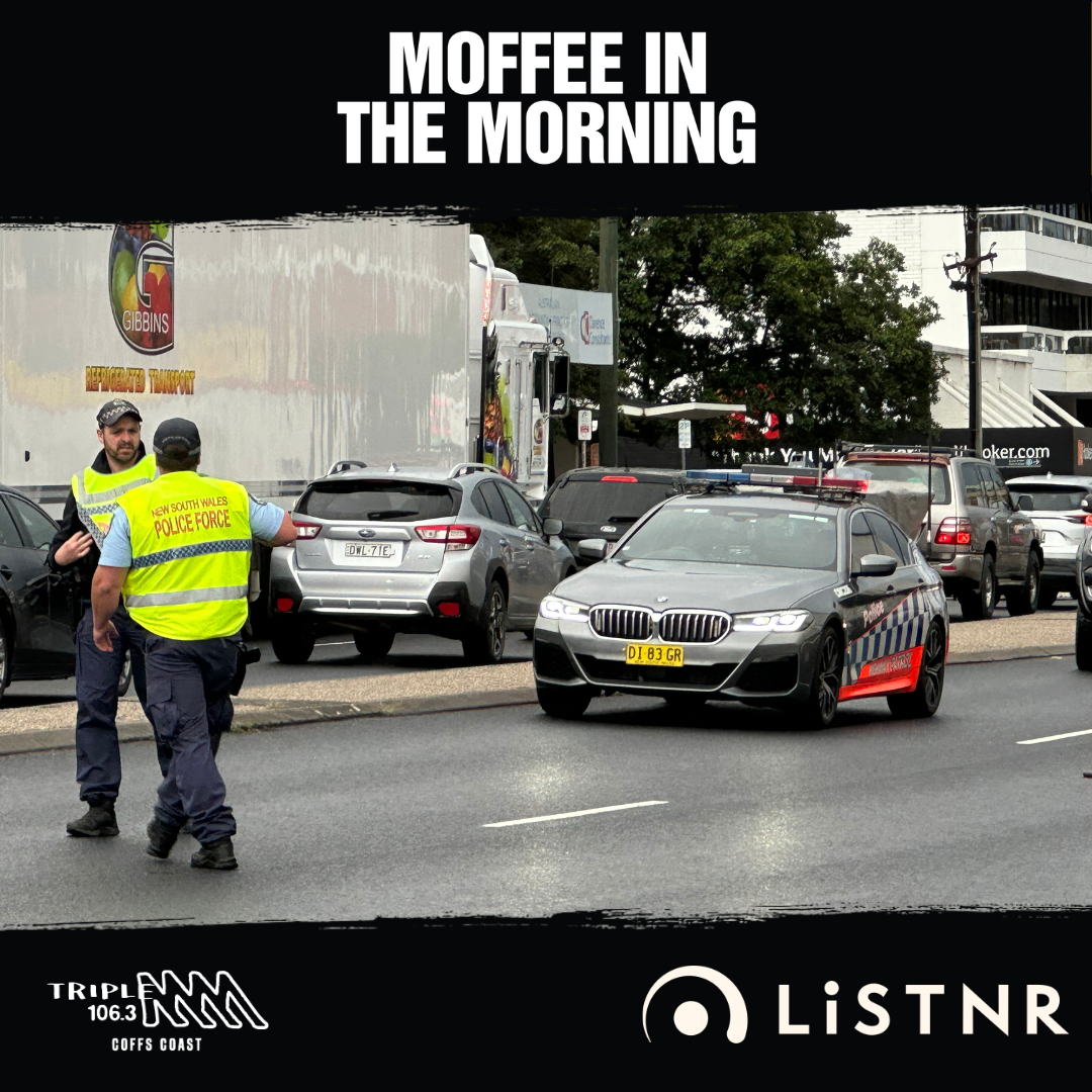 BREAKING NEWS: Serious Car Crash on Pacific Highway in Coffs CBD