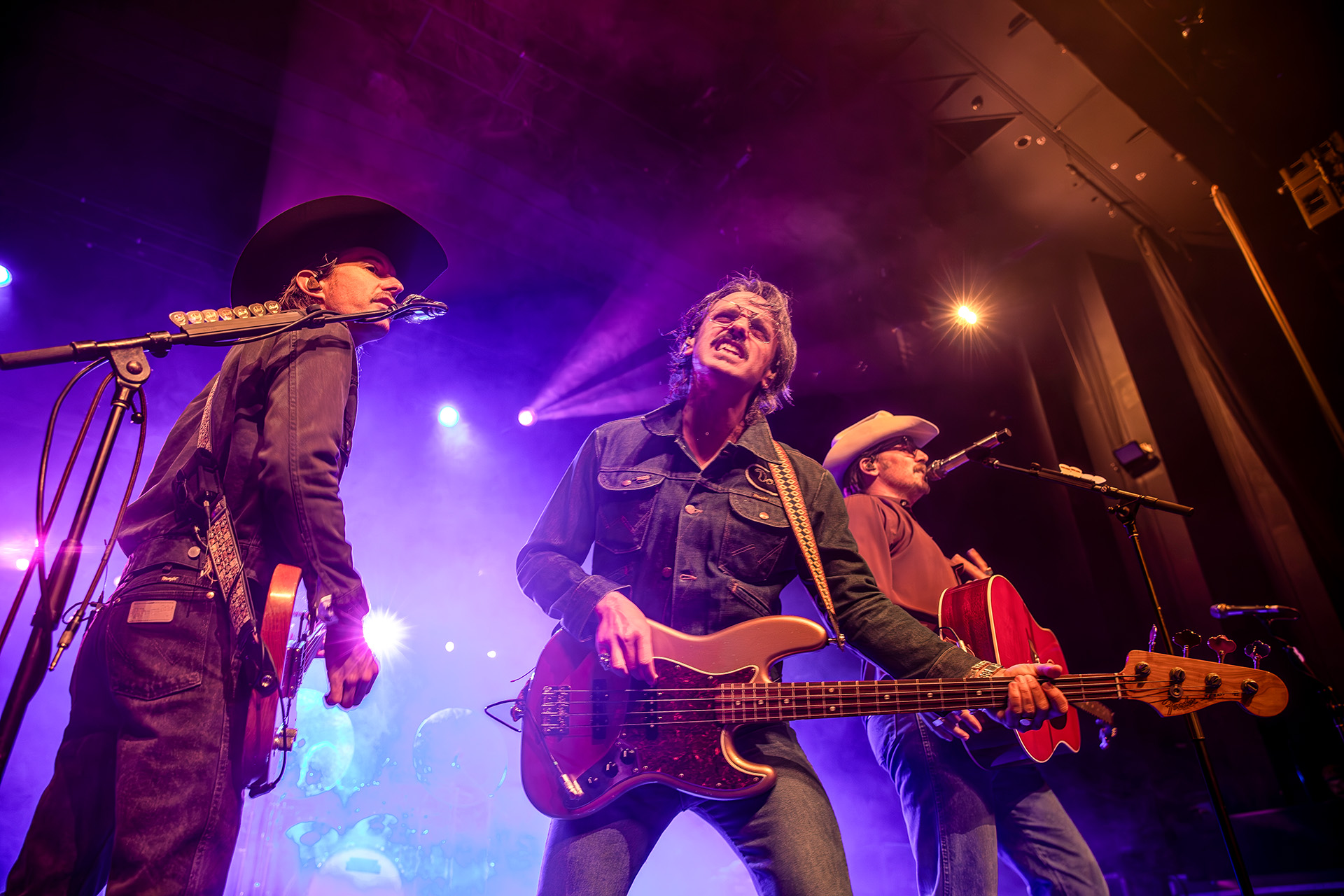 GIG REVIEW: Midland's Aus Tour Finale at Enmore Theatre | A Night of Country Charm & Music Unity