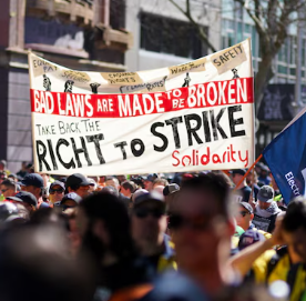 Roads reopen after tradies rally in Sydney CBD