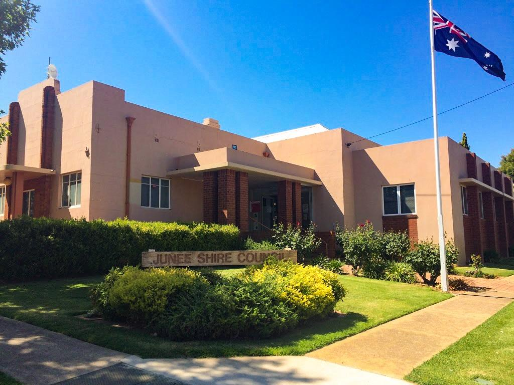 Junee Mayor disappointed after only eight people chose to run for Council